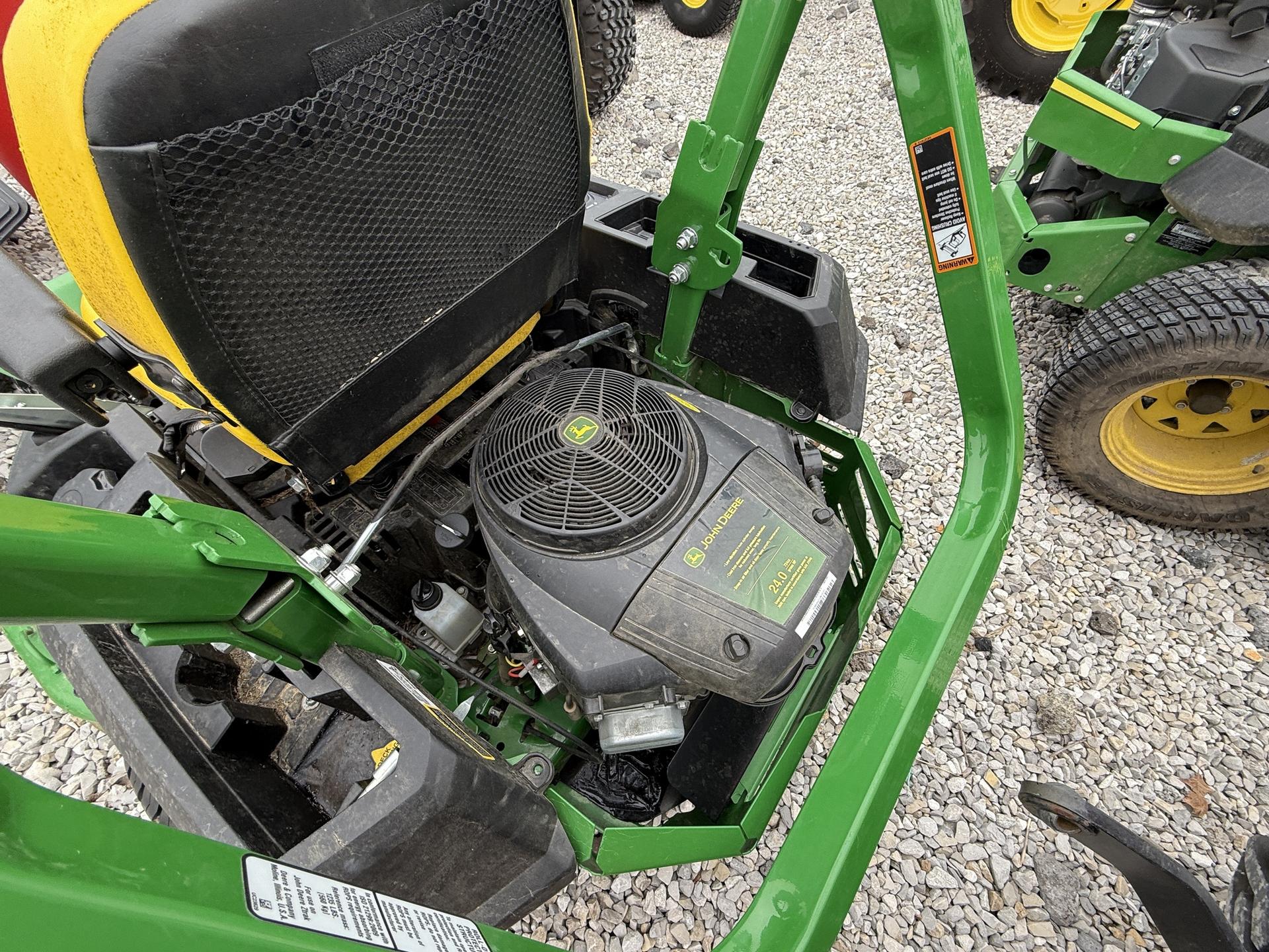 2023 John Deere Z515E Image