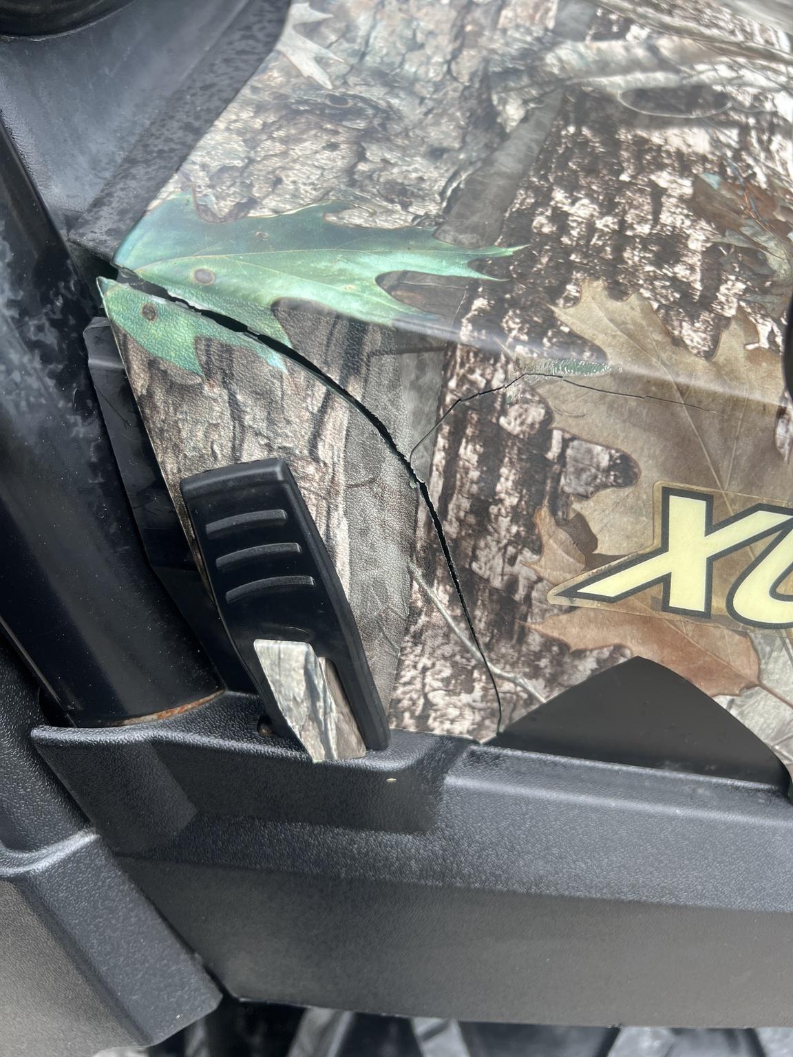 2022 John Deere XUV 835R Image