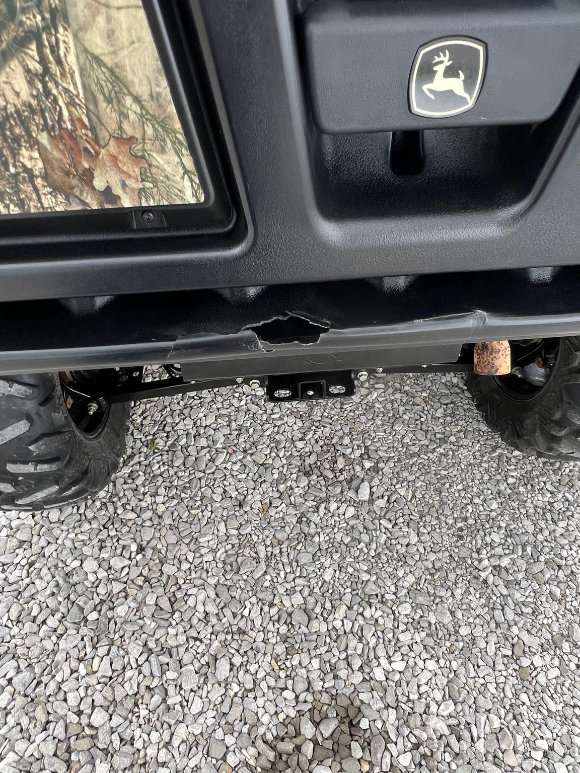 2022 John Deere XUV 835R Image