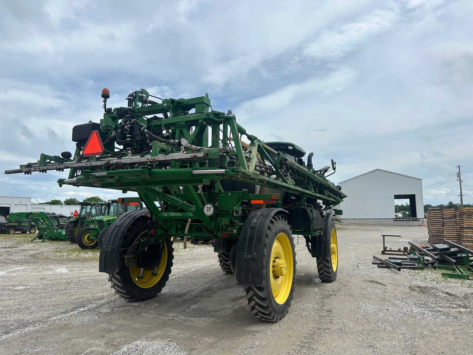 2018 John Deere R4038 Image