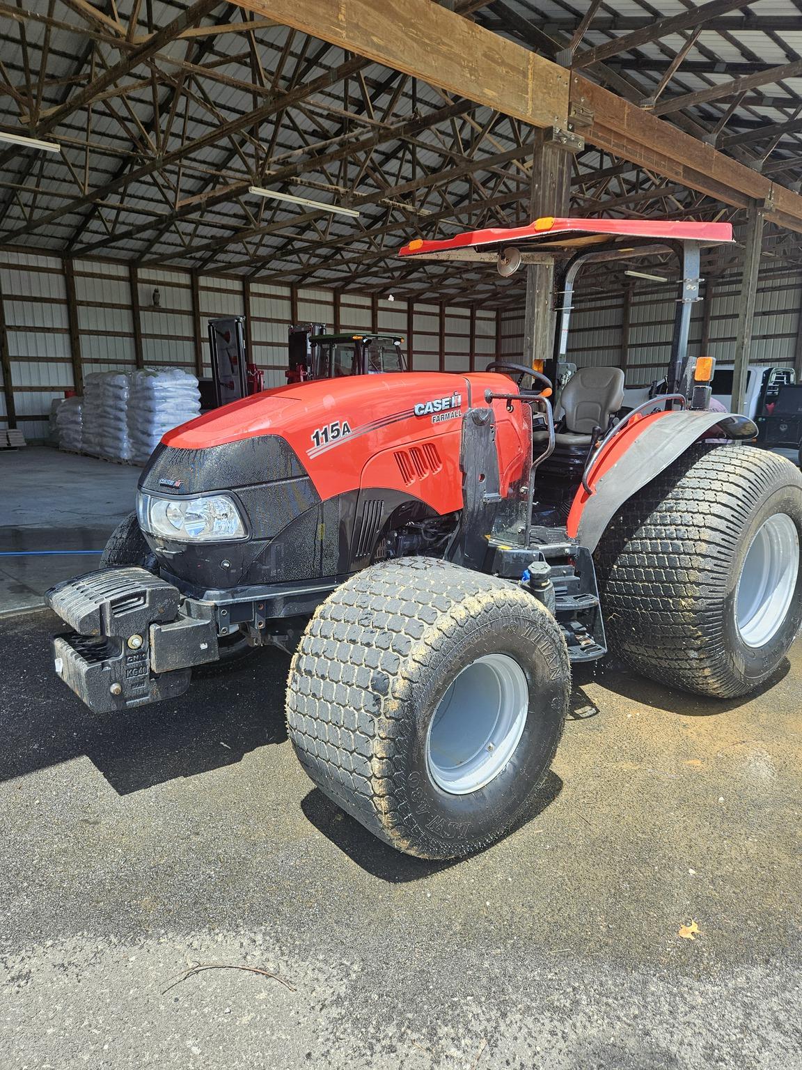 2020 Case IH Farmall 115A