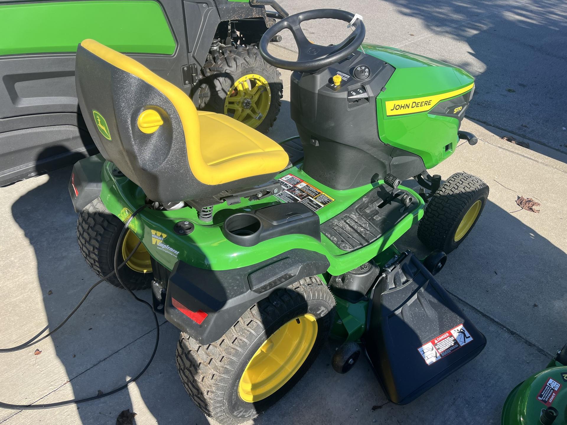 2024 John Deere S170