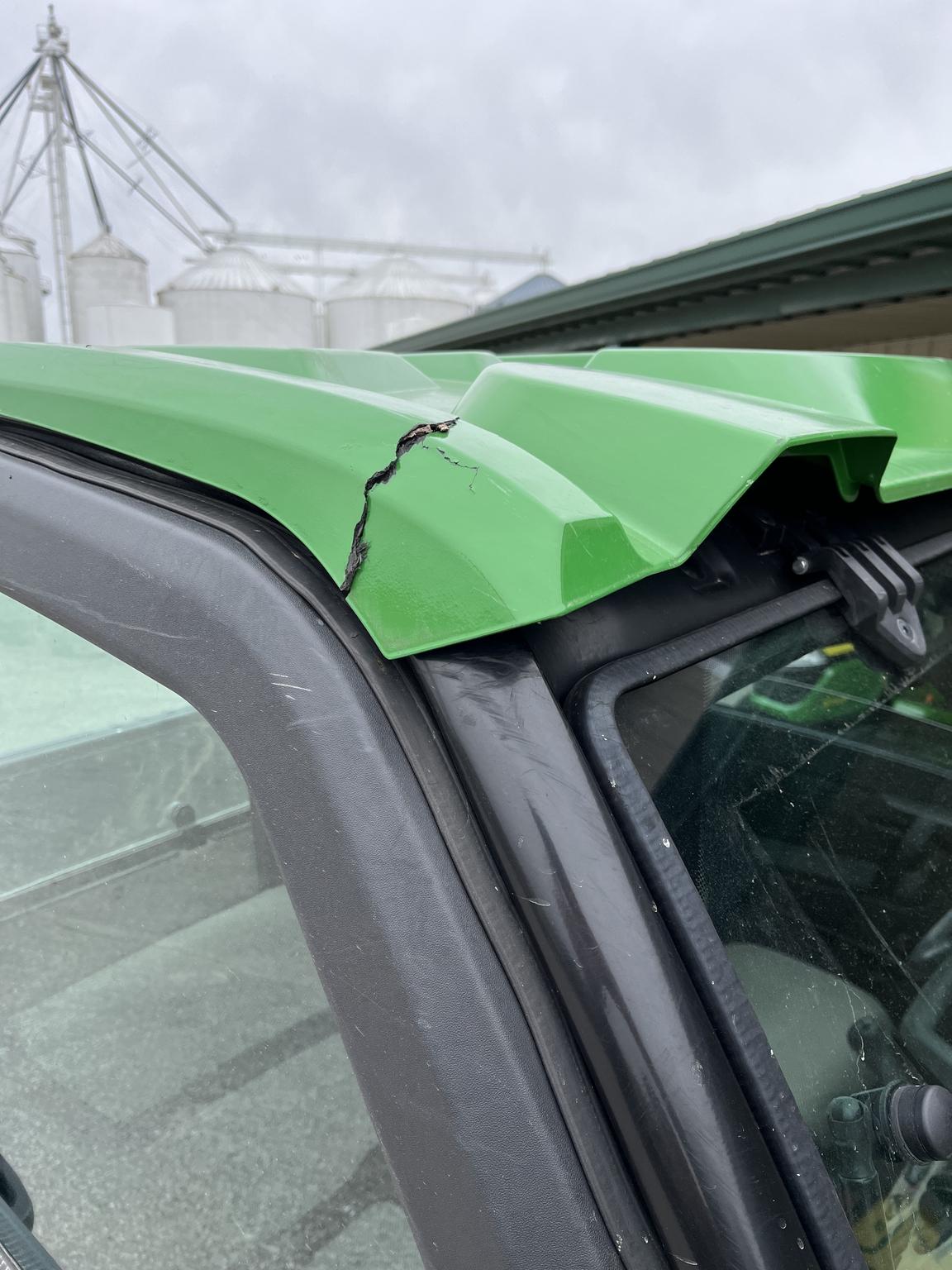 2024 John Deere XUV 835R Image