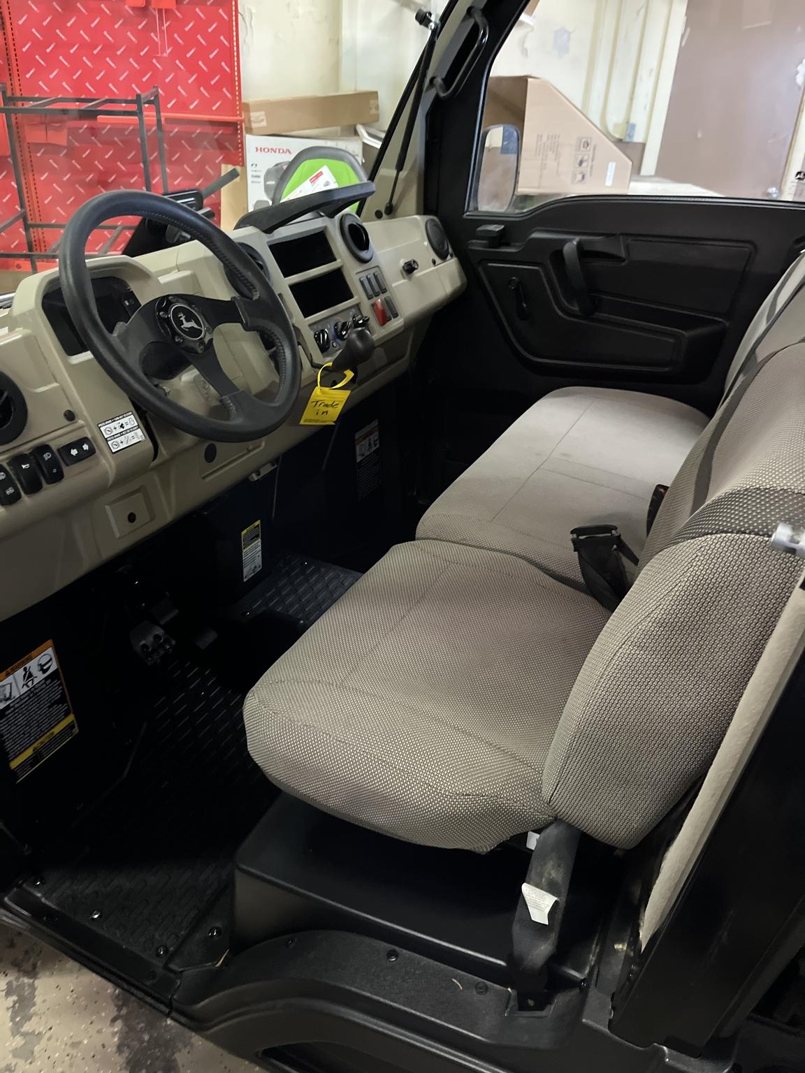 2024 John Deere XUV 835R Image