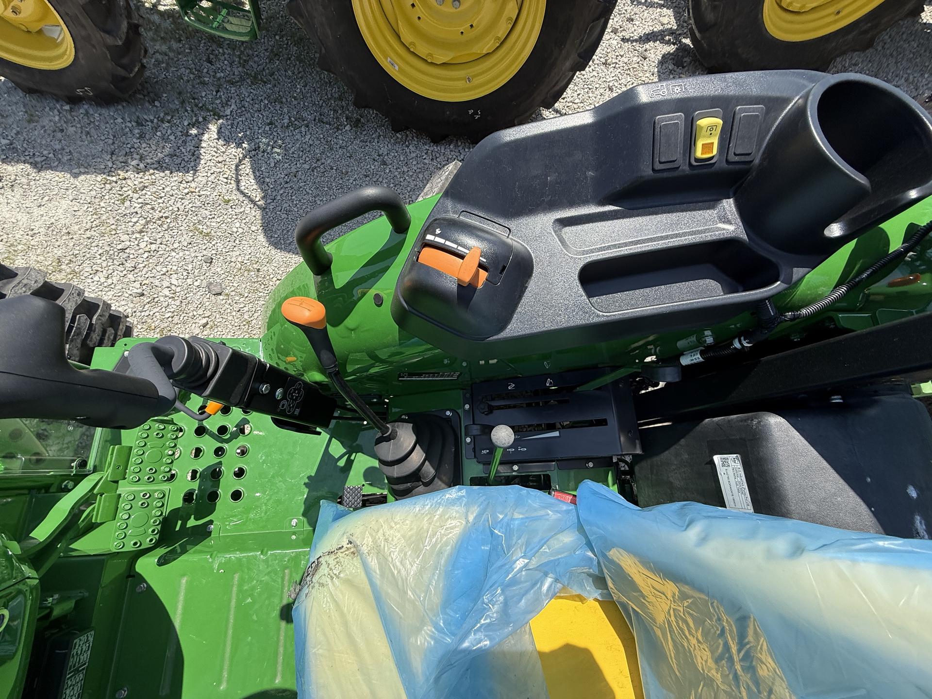 2024 John Deere 5060E Image