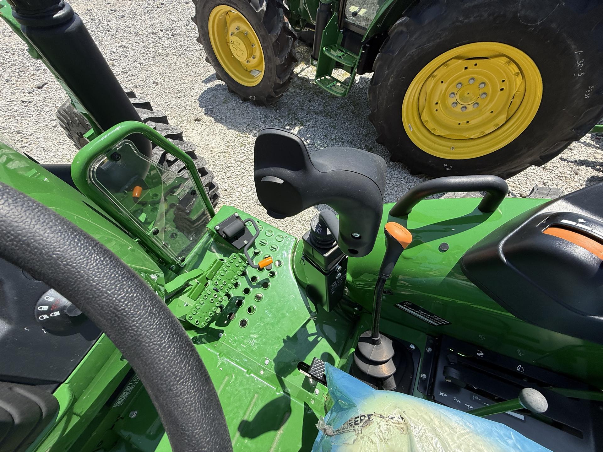 2024 John Deere 5060E Image