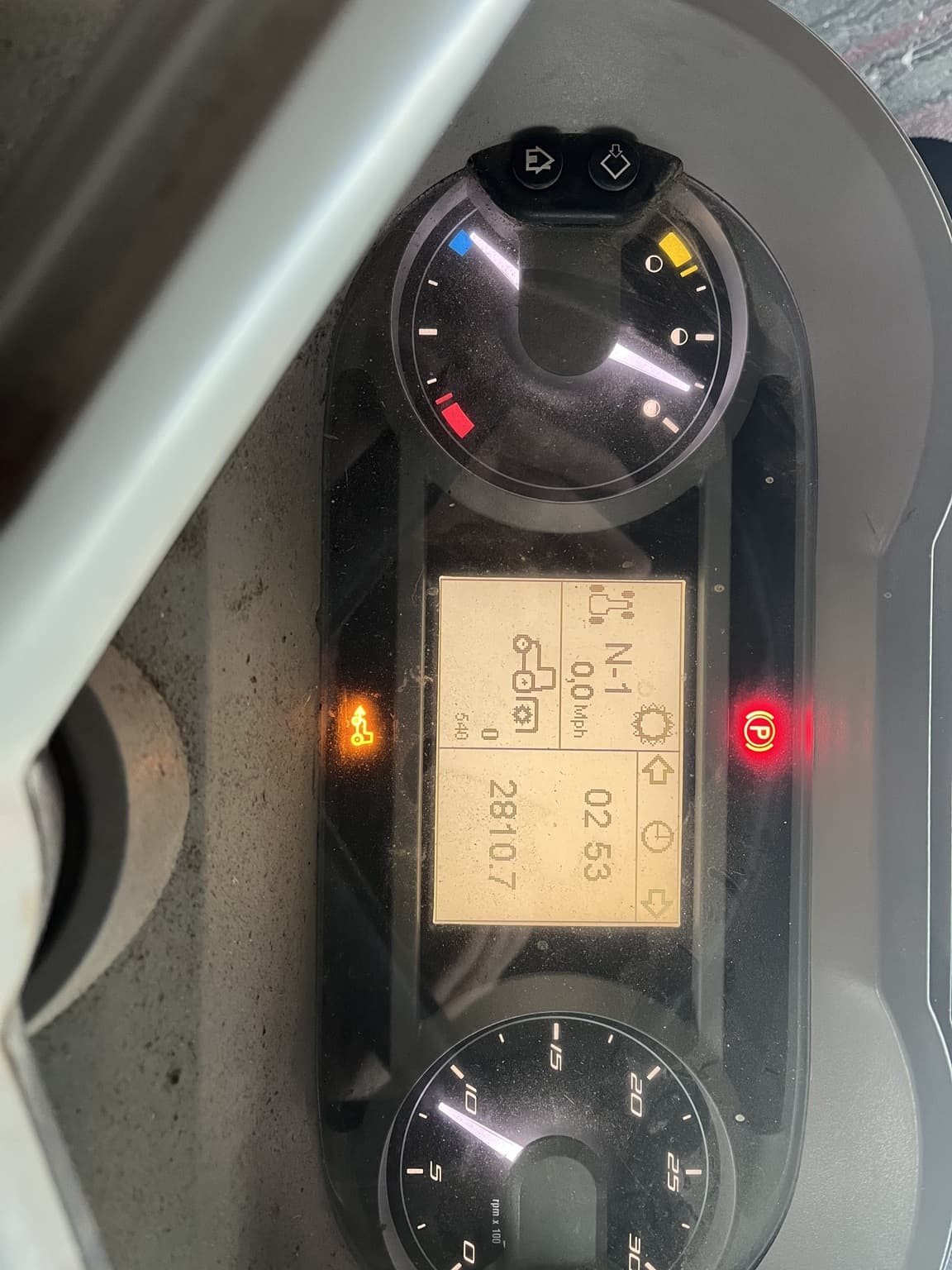 2015 McCormick X6.430 Image