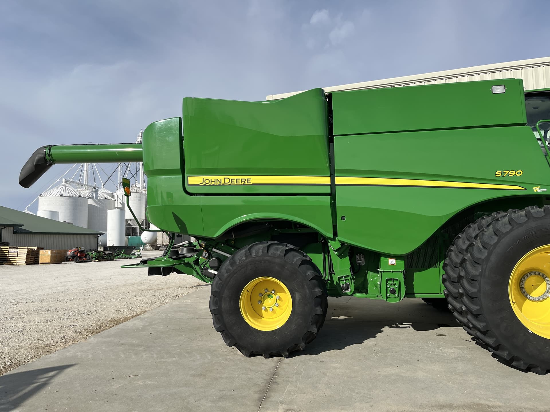 2021 John Deere S790