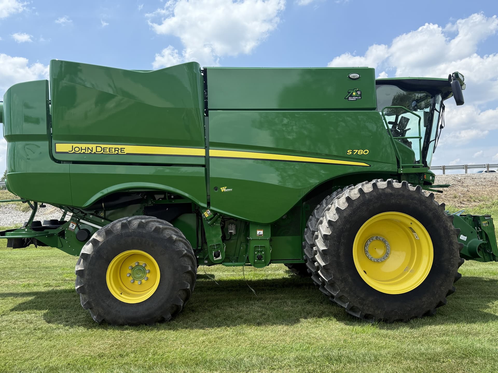 2022 John Deere S780 Image