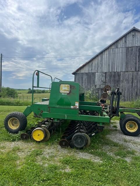 1998 John Deere 750