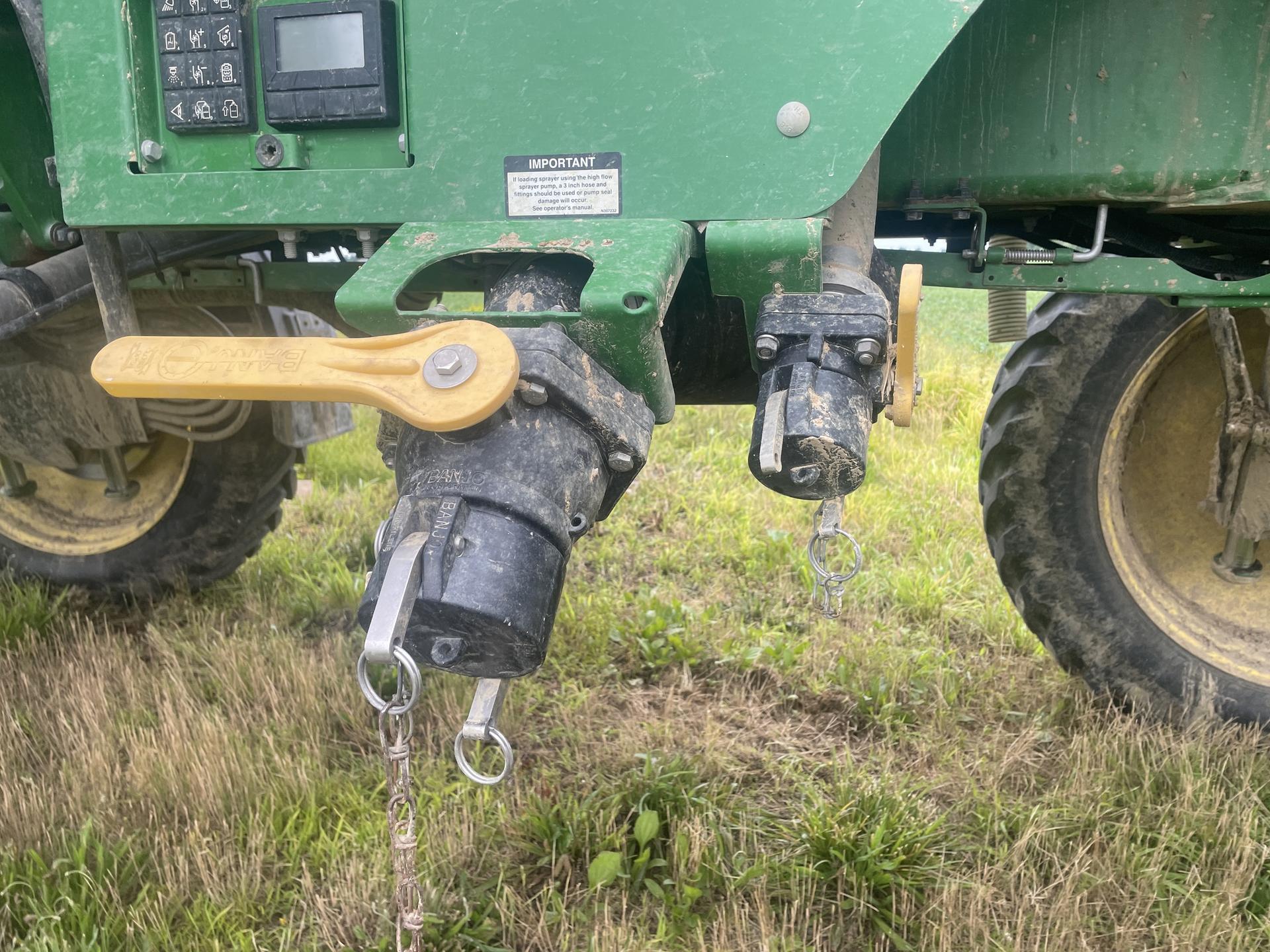 2017 John Deere R4038