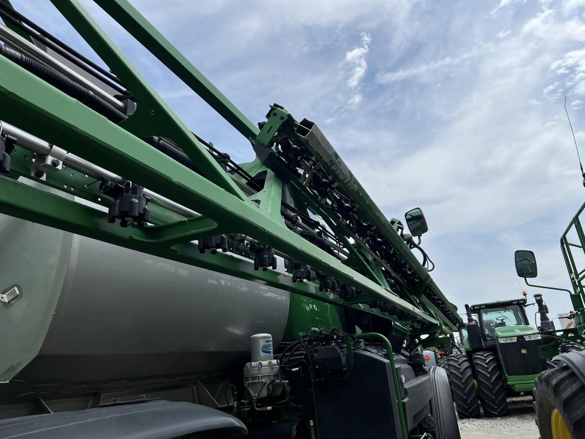 2024 John Deere 412R Image