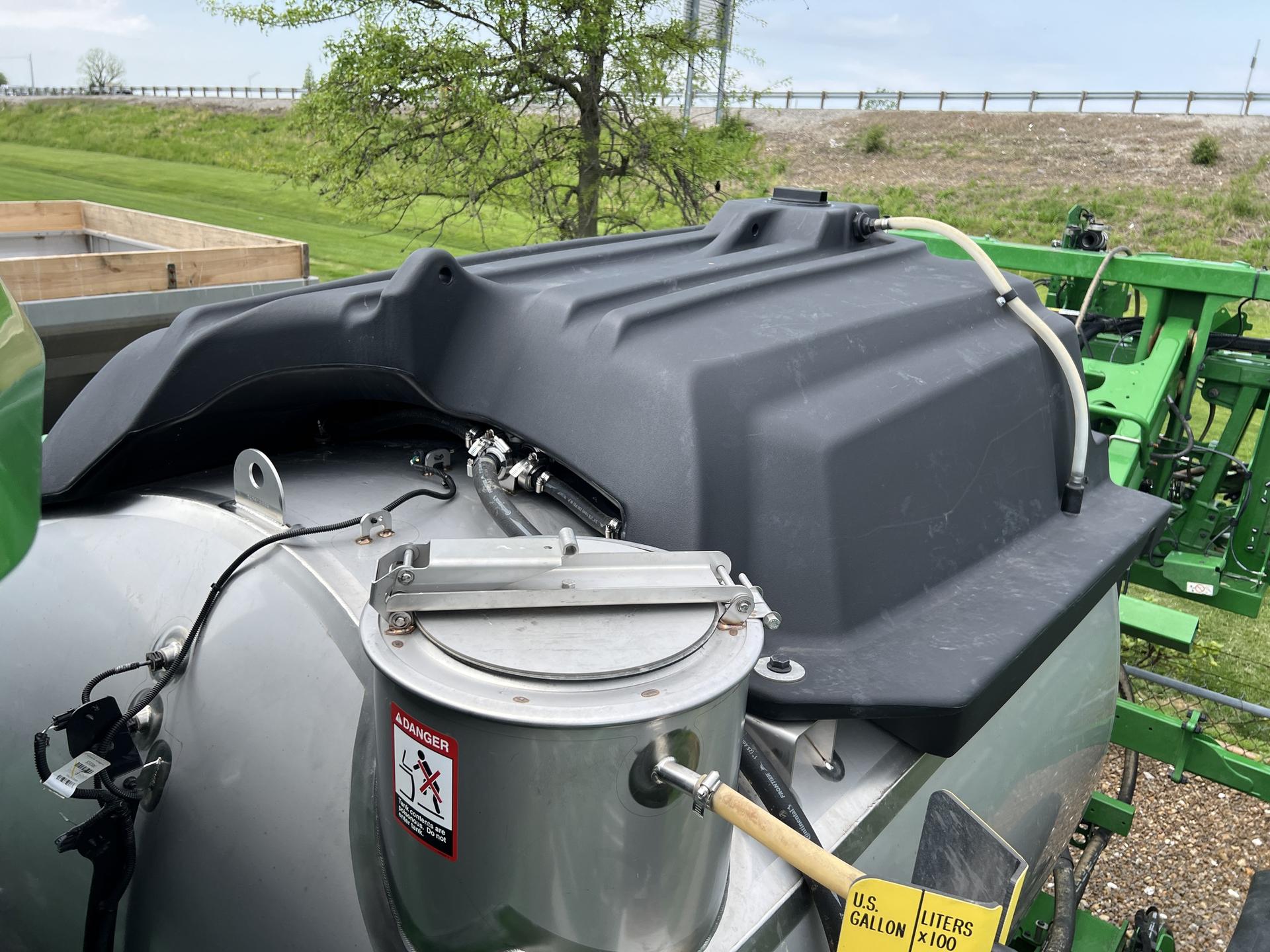 2024 John Deere 412R Image