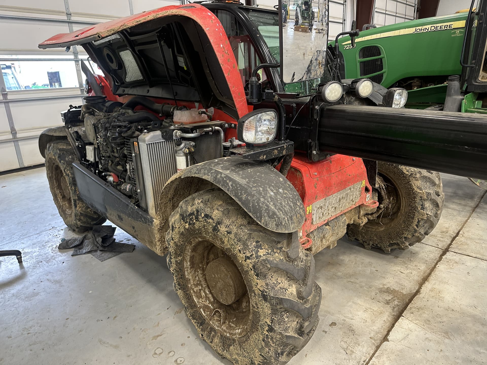 2024 Manitou MLT625 Image