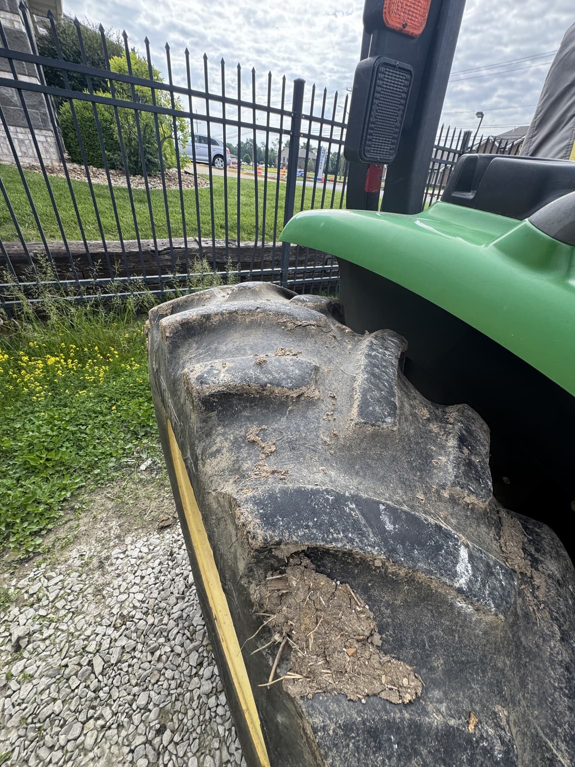 2006 John Deere 4720 Image