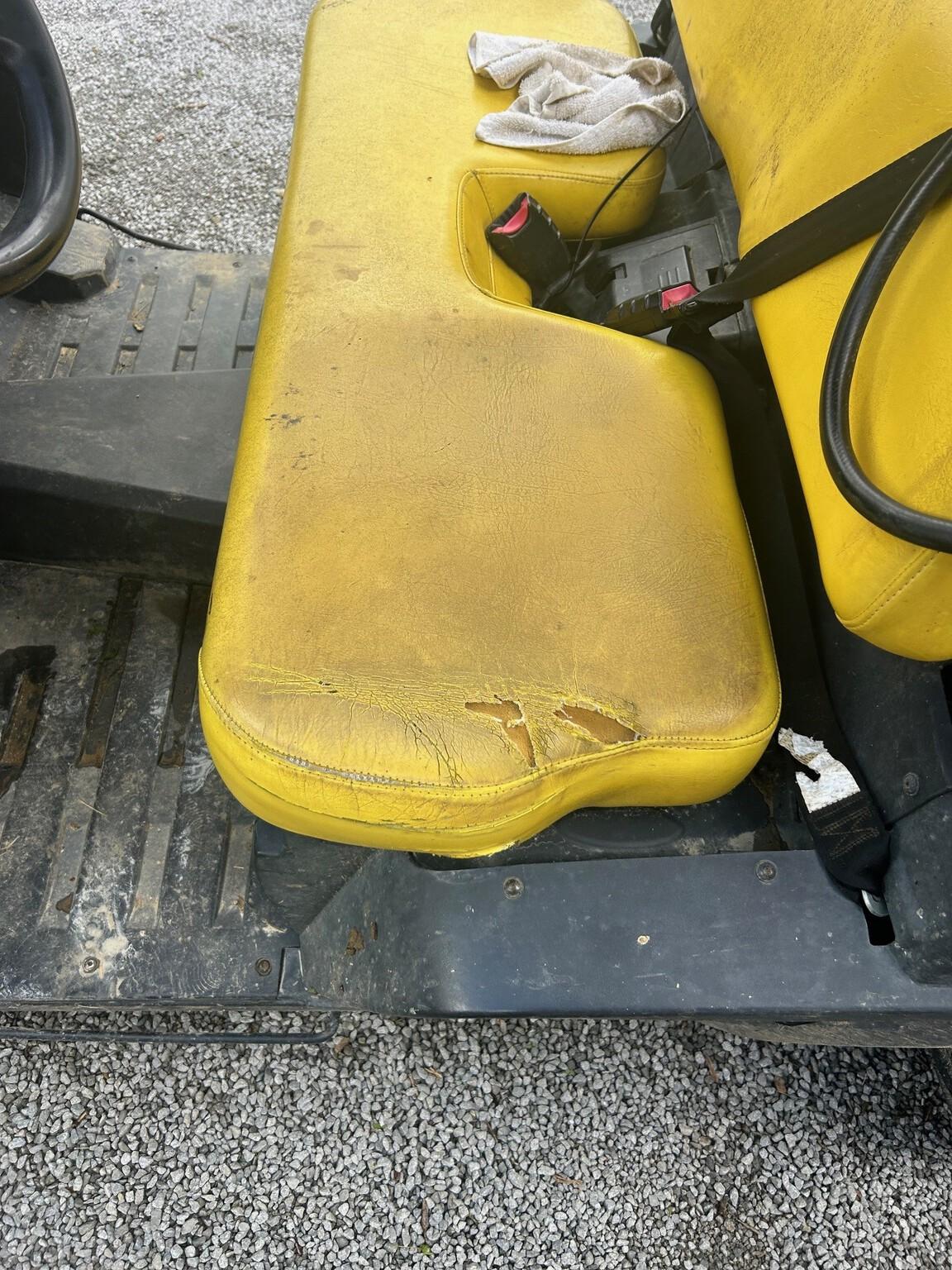 2021 John Deere XUV 590M Image