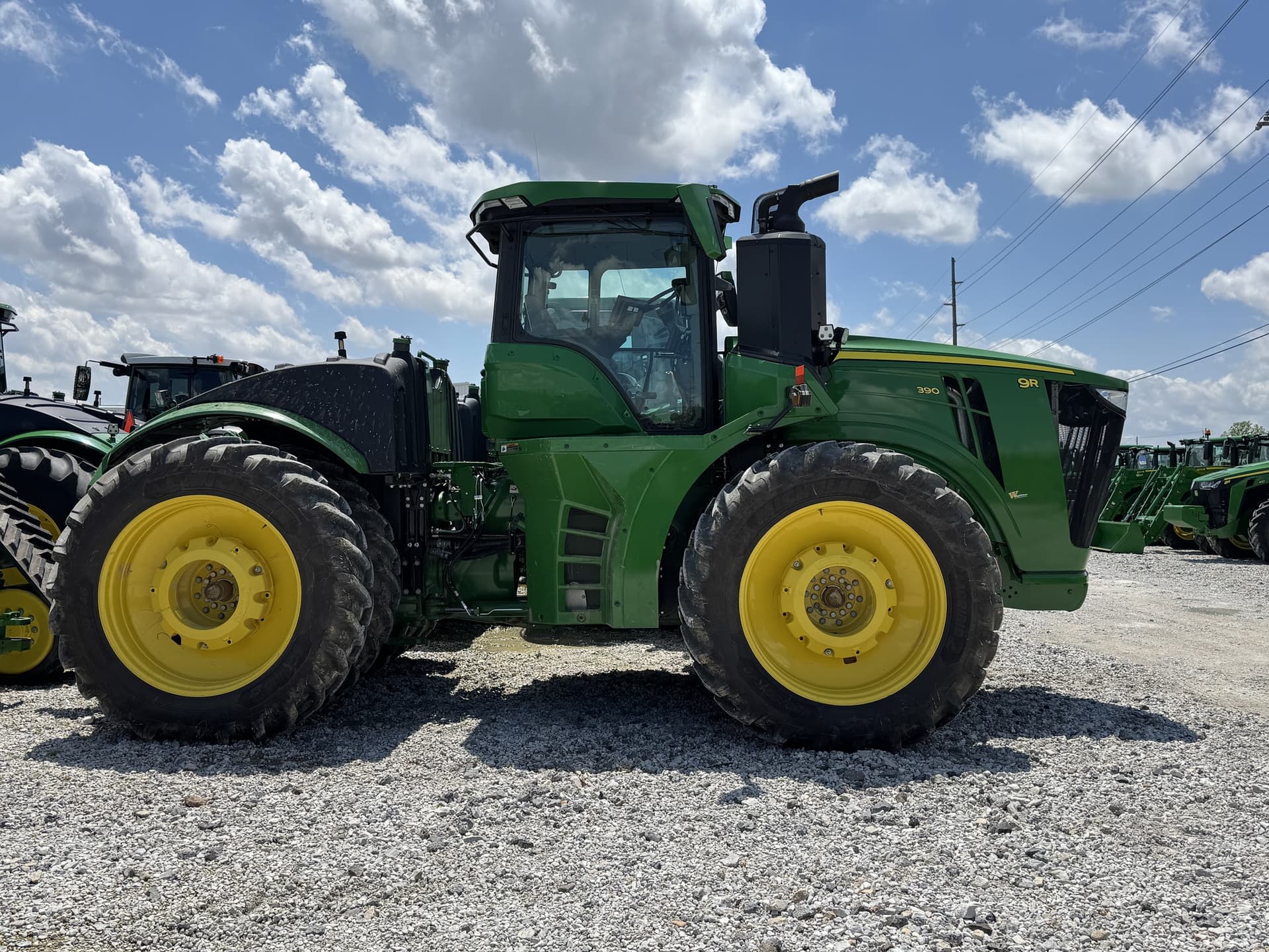 2024 John Deere 9R 390 Image