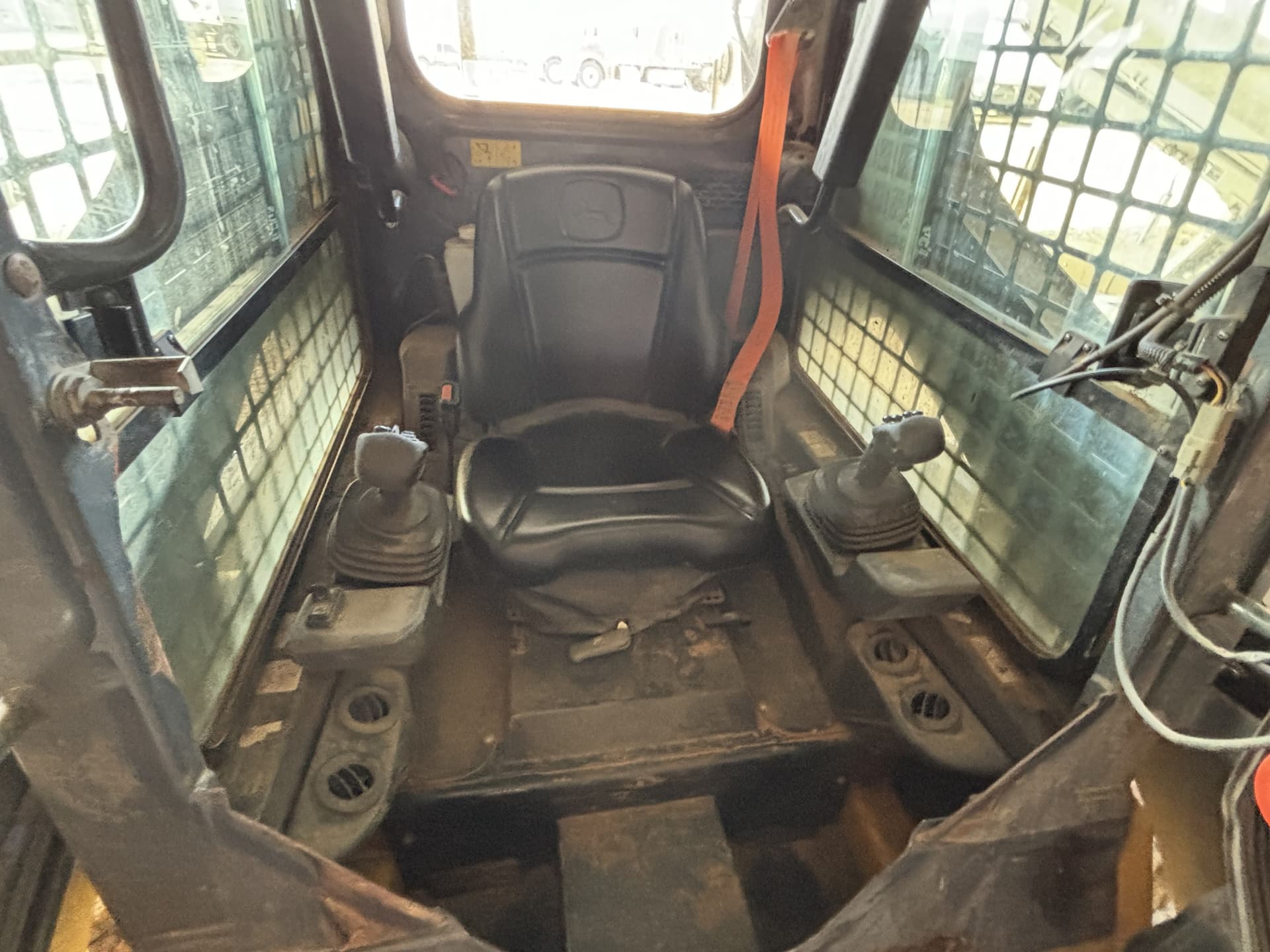 2019 John Deere 317G Image