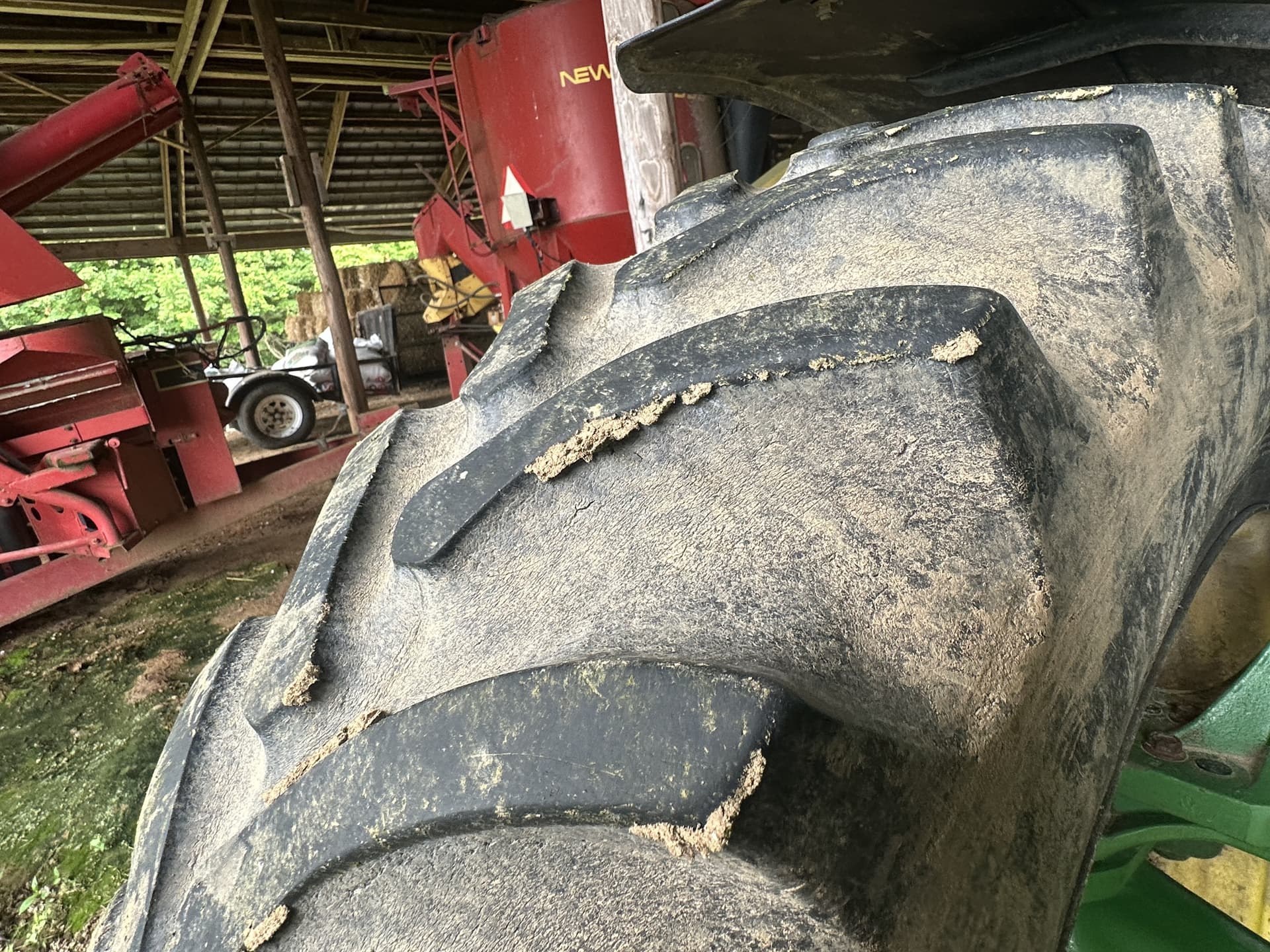 2003 John Deere 7520 Image