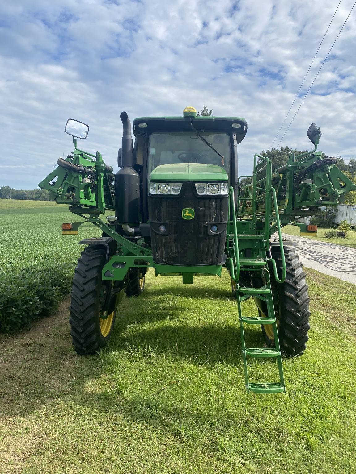 2018 John Deere R4030 Image