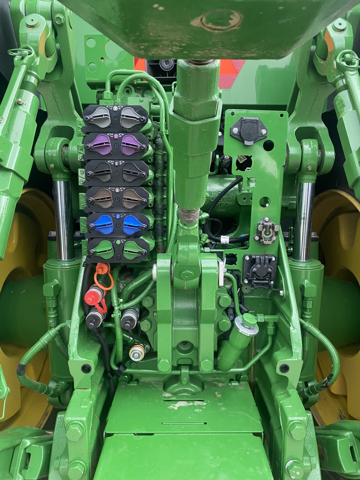2024 John Deere 8R 340 Image