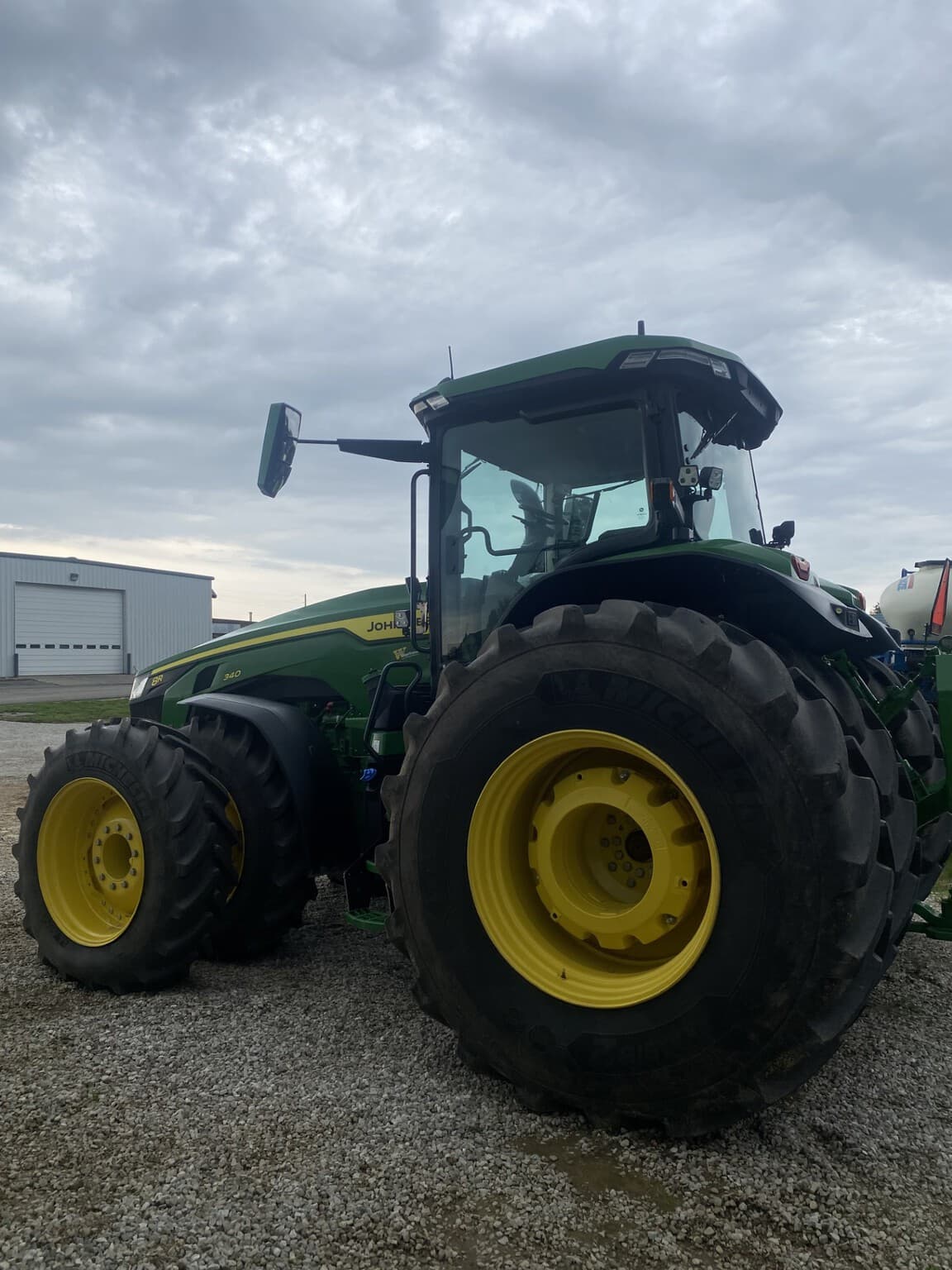 2024 John Deere 8R 340 Image