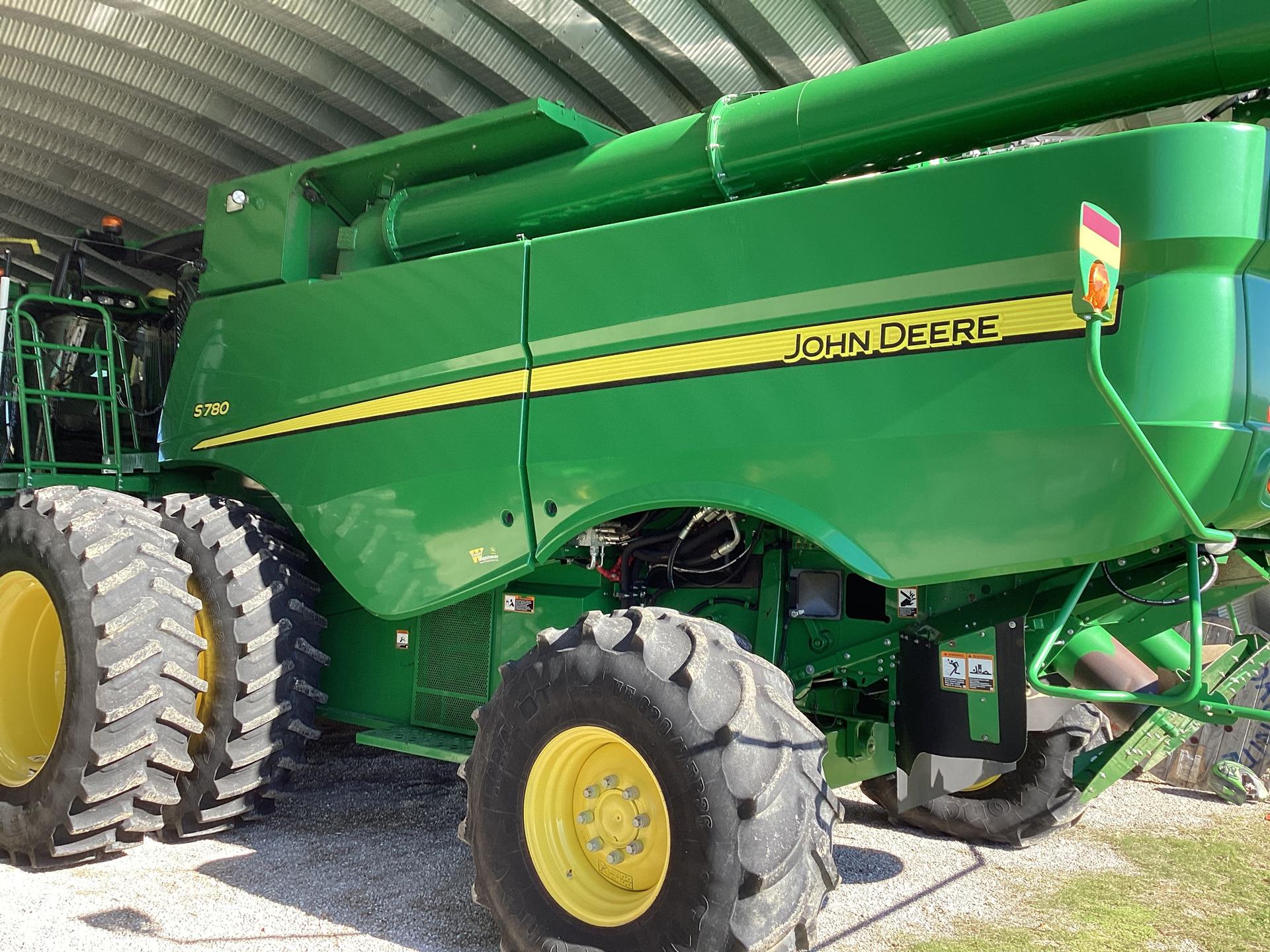 2019 John Deere S780 Image