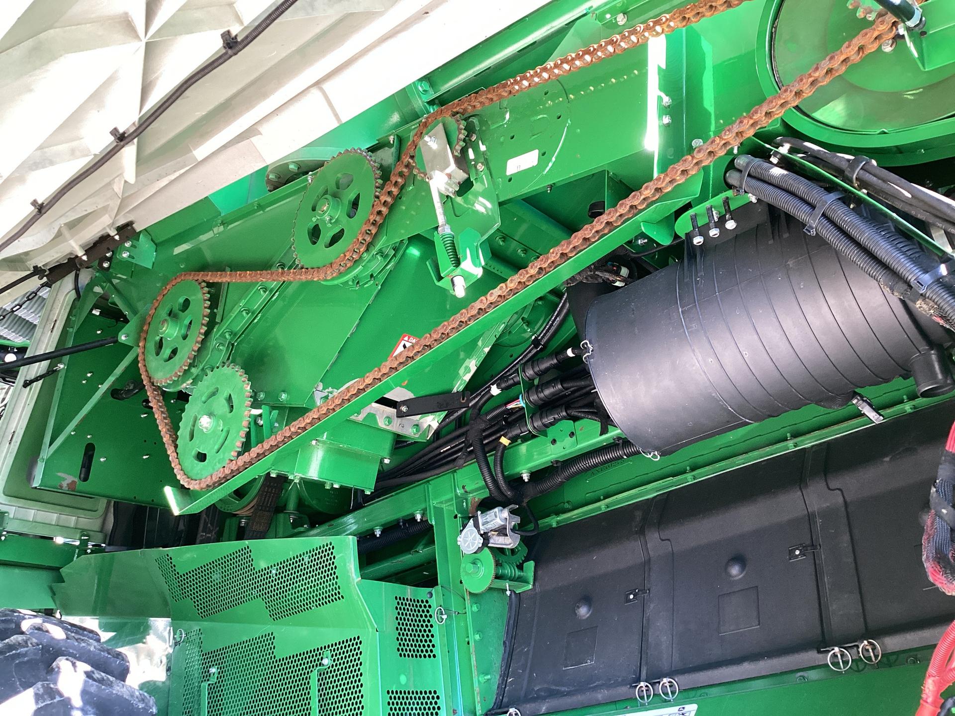 2019 John Deere S780 Image