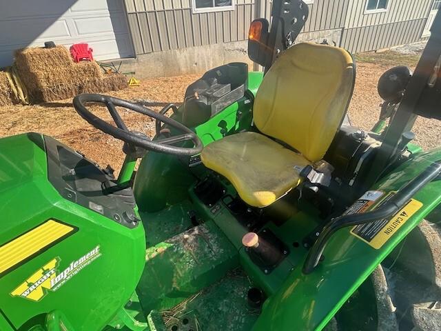 2022 John Deere 5055E Image