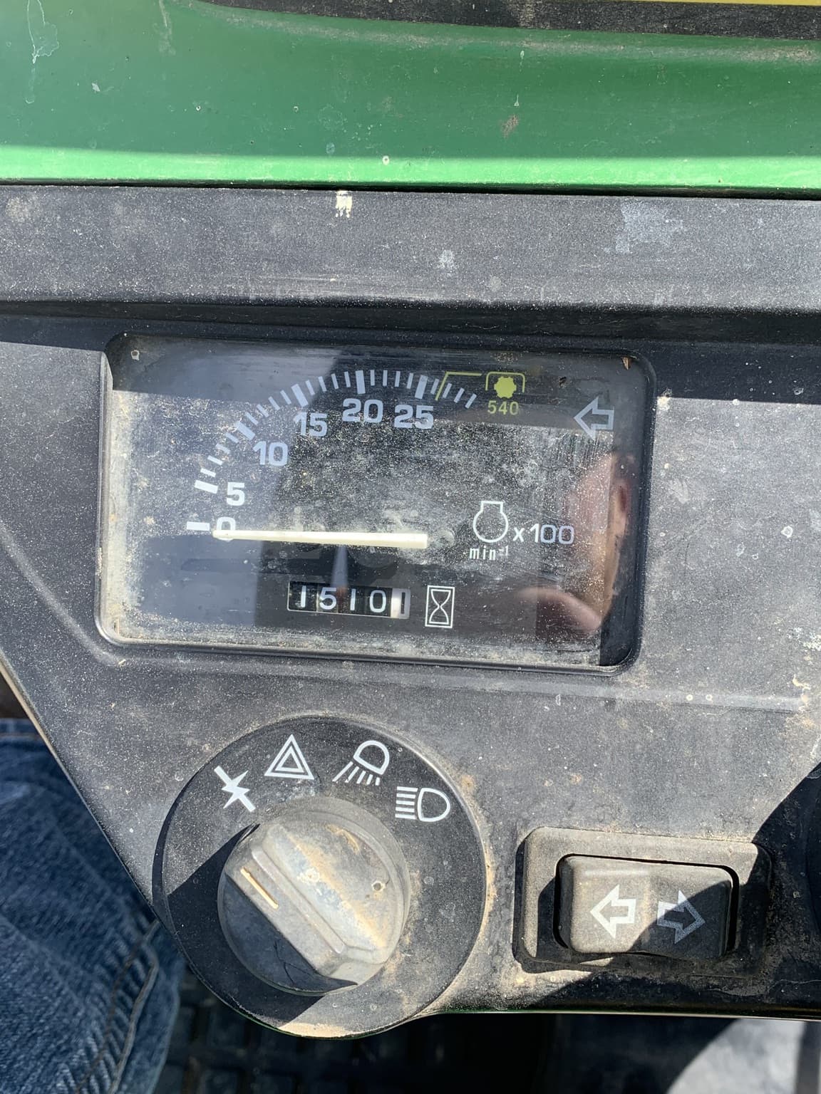 2004 John Deere 4110 Image
