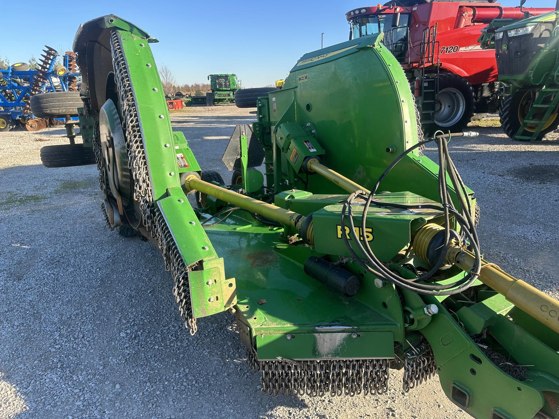 2021 John Deere R15