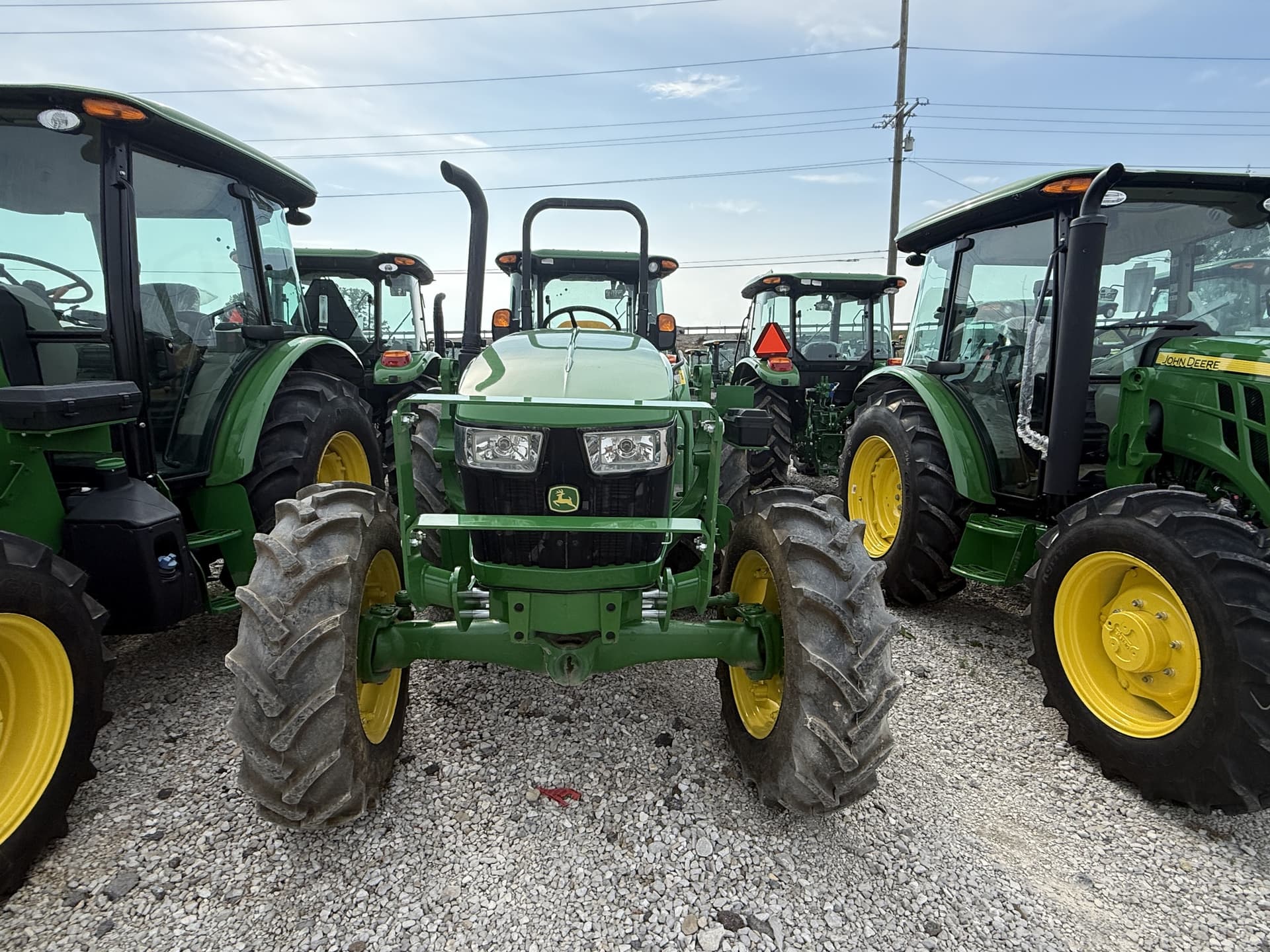 2024 John Deere 5075E Image