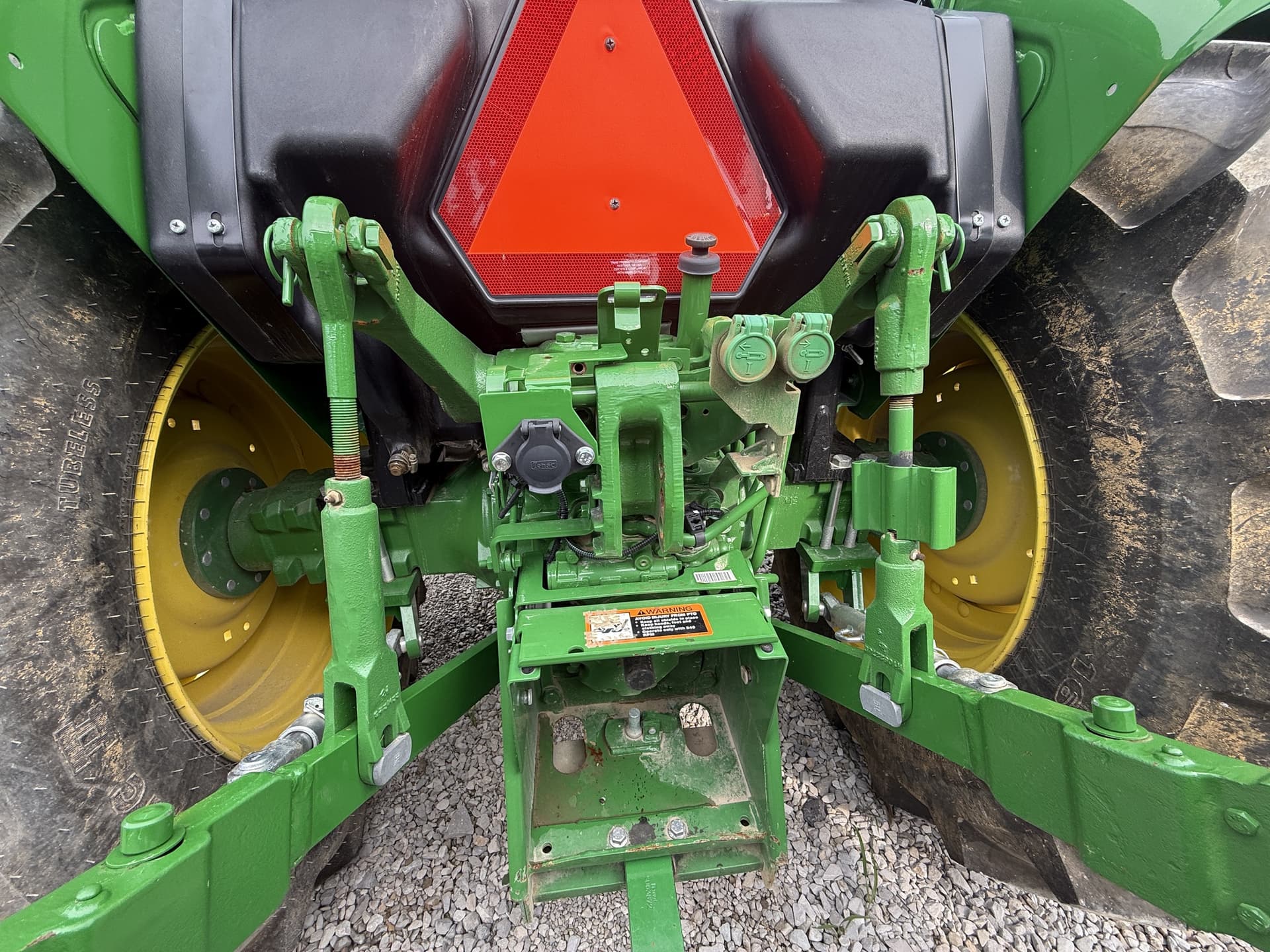 2024 John Deere 5075E Image