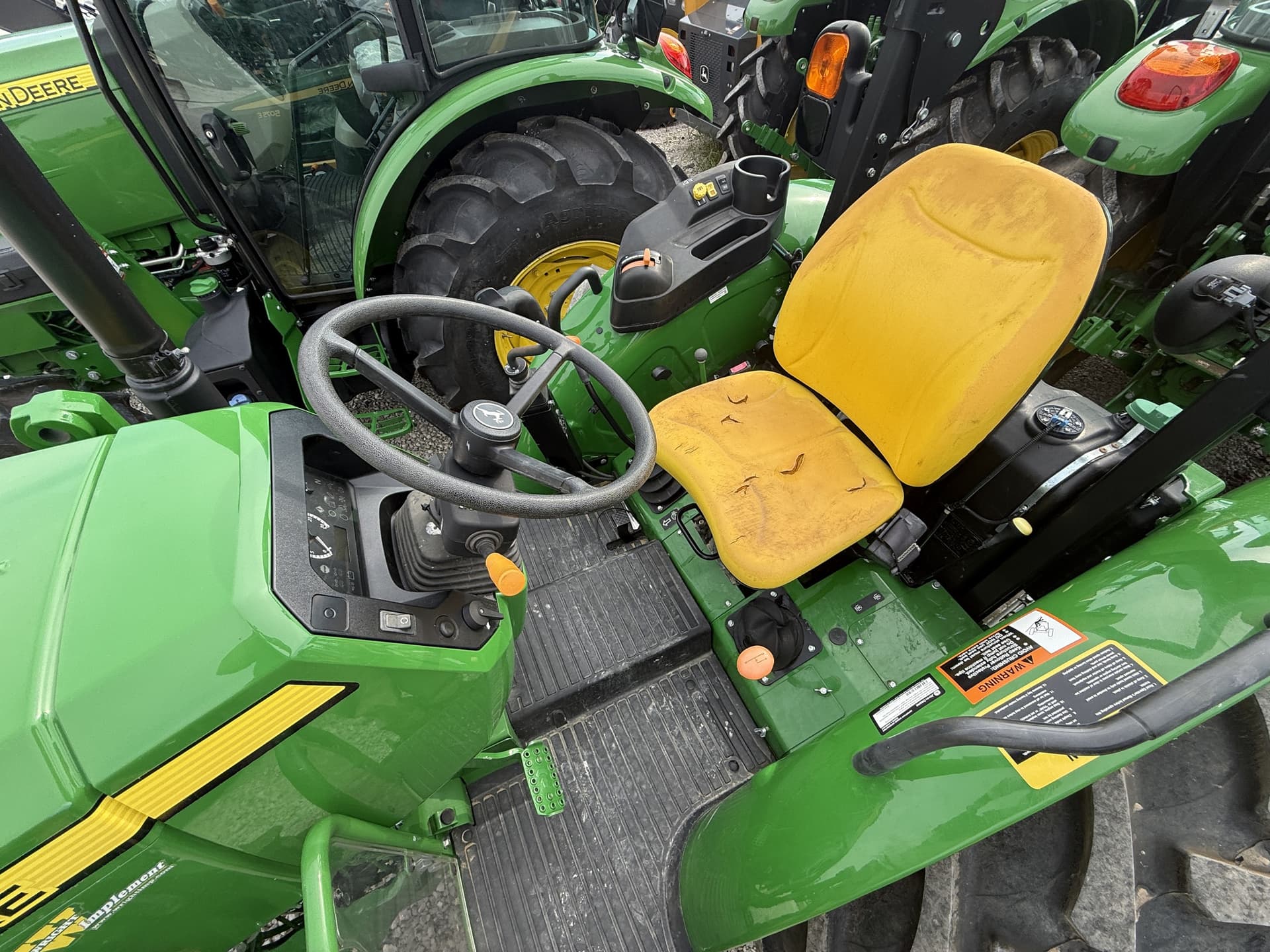 2024 John Deere 5075E Image