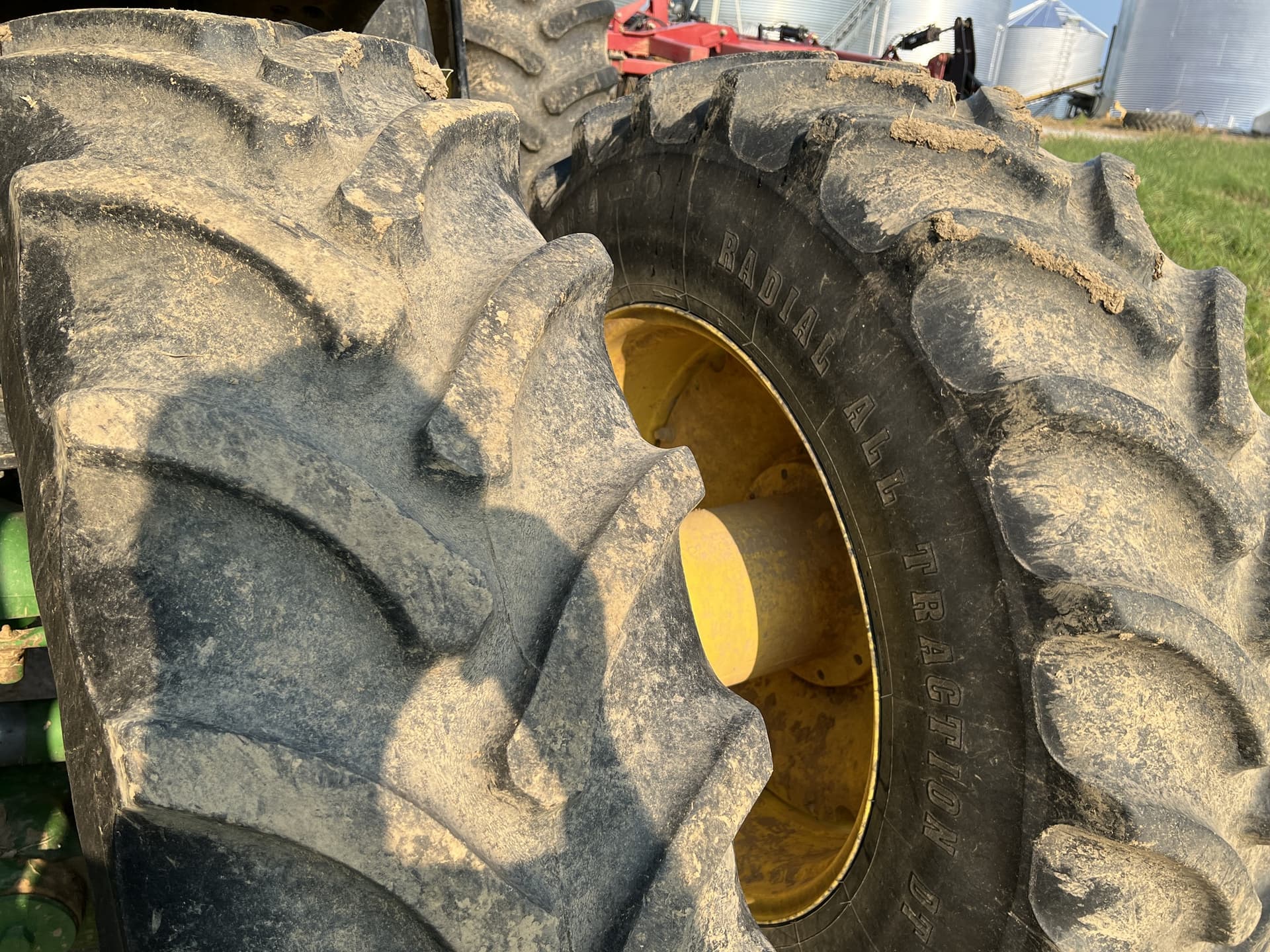 2018 John Deere 8295R Image