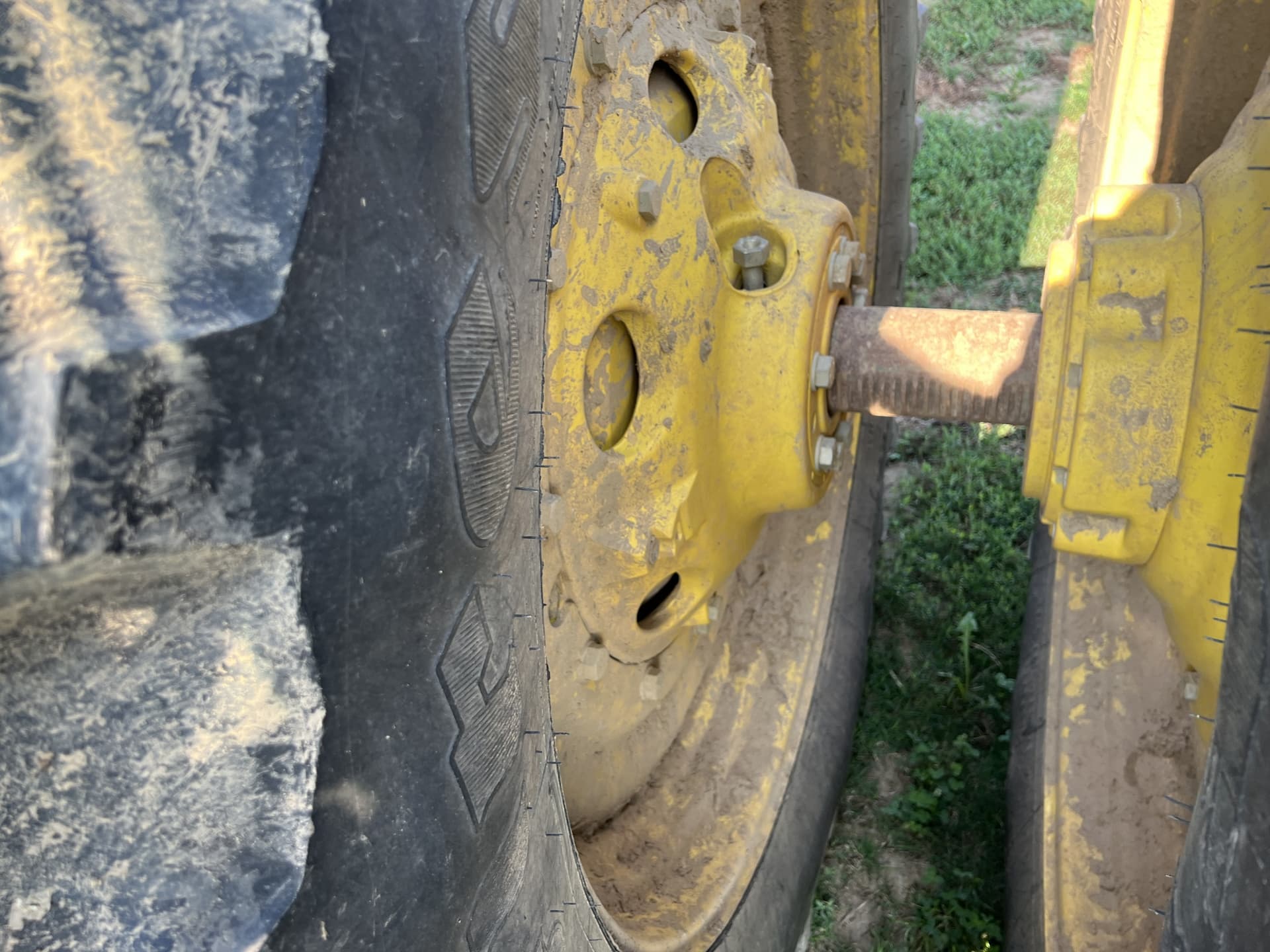 2018 John Deere 8295R Image