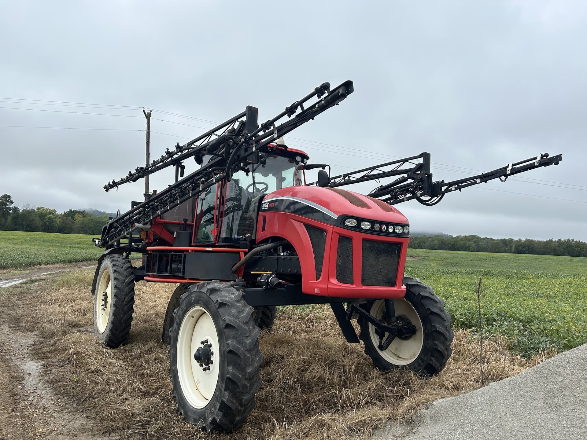 2011 Apache AS1020 Image