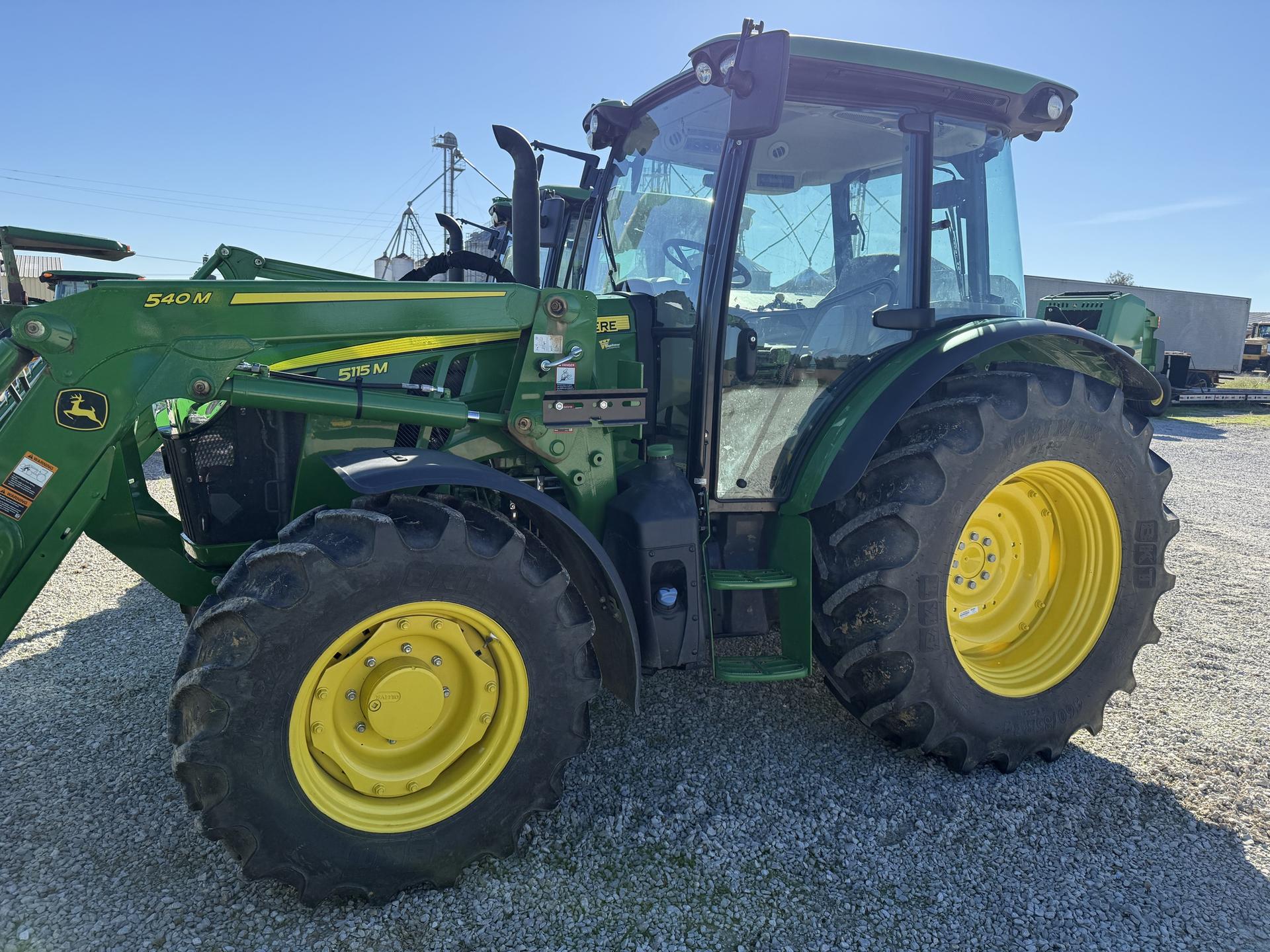 2022 John Deere 5115M