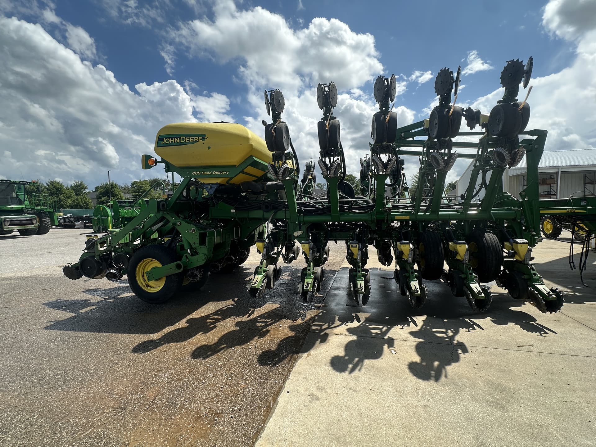 2007 John Deere 1790 Image