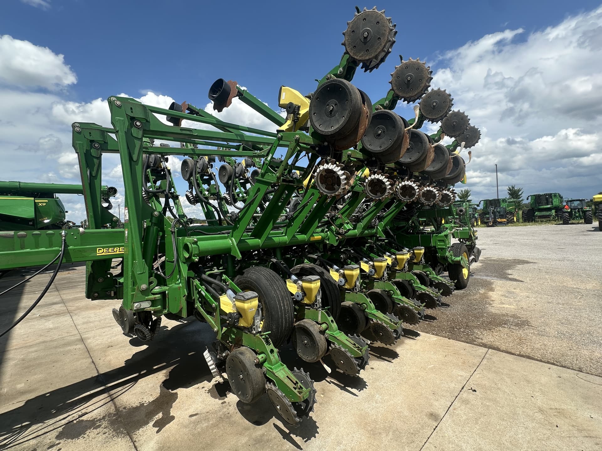 2007 John Deere 1790 Image