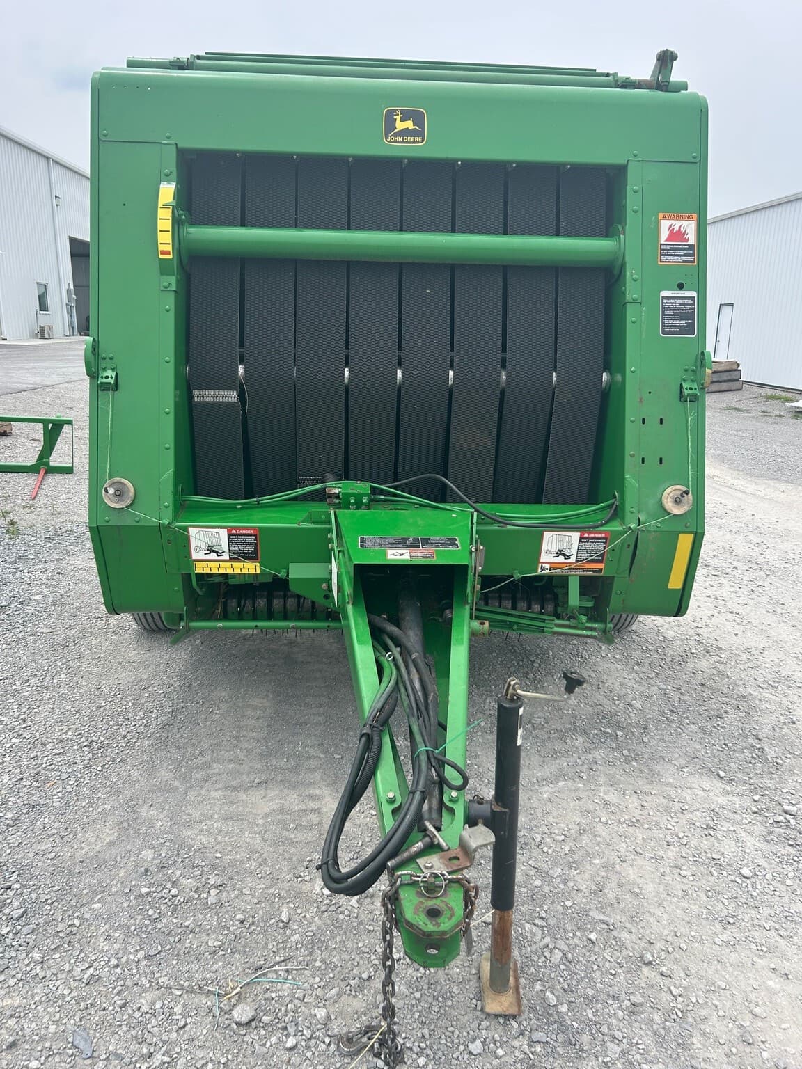 2001 John Deere 557 Image