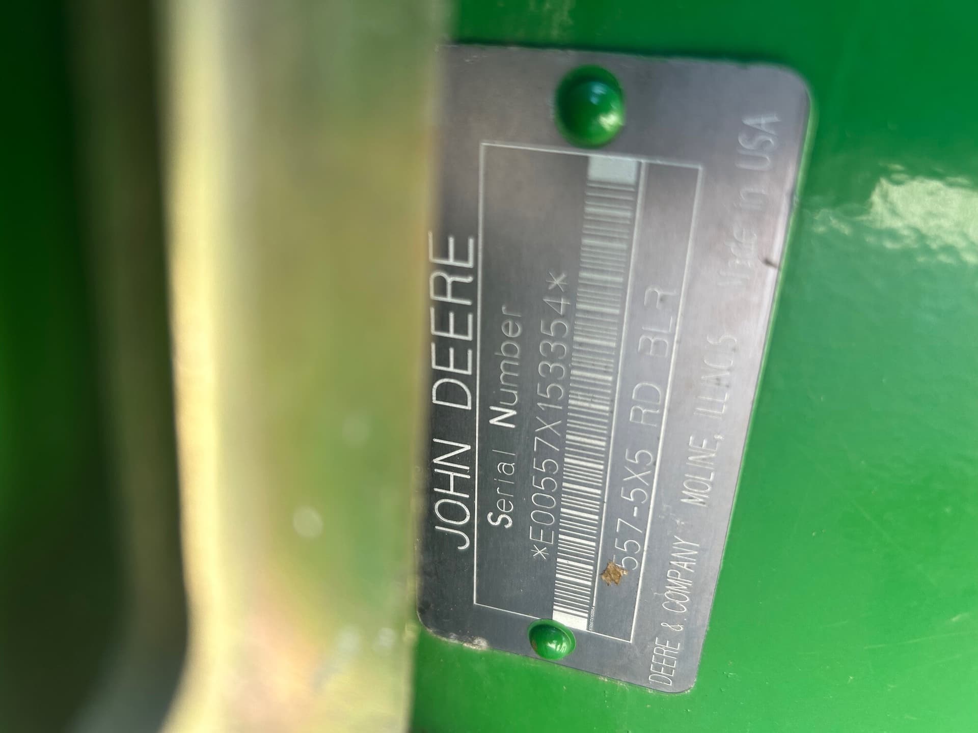 2001 John Deere 557 Image