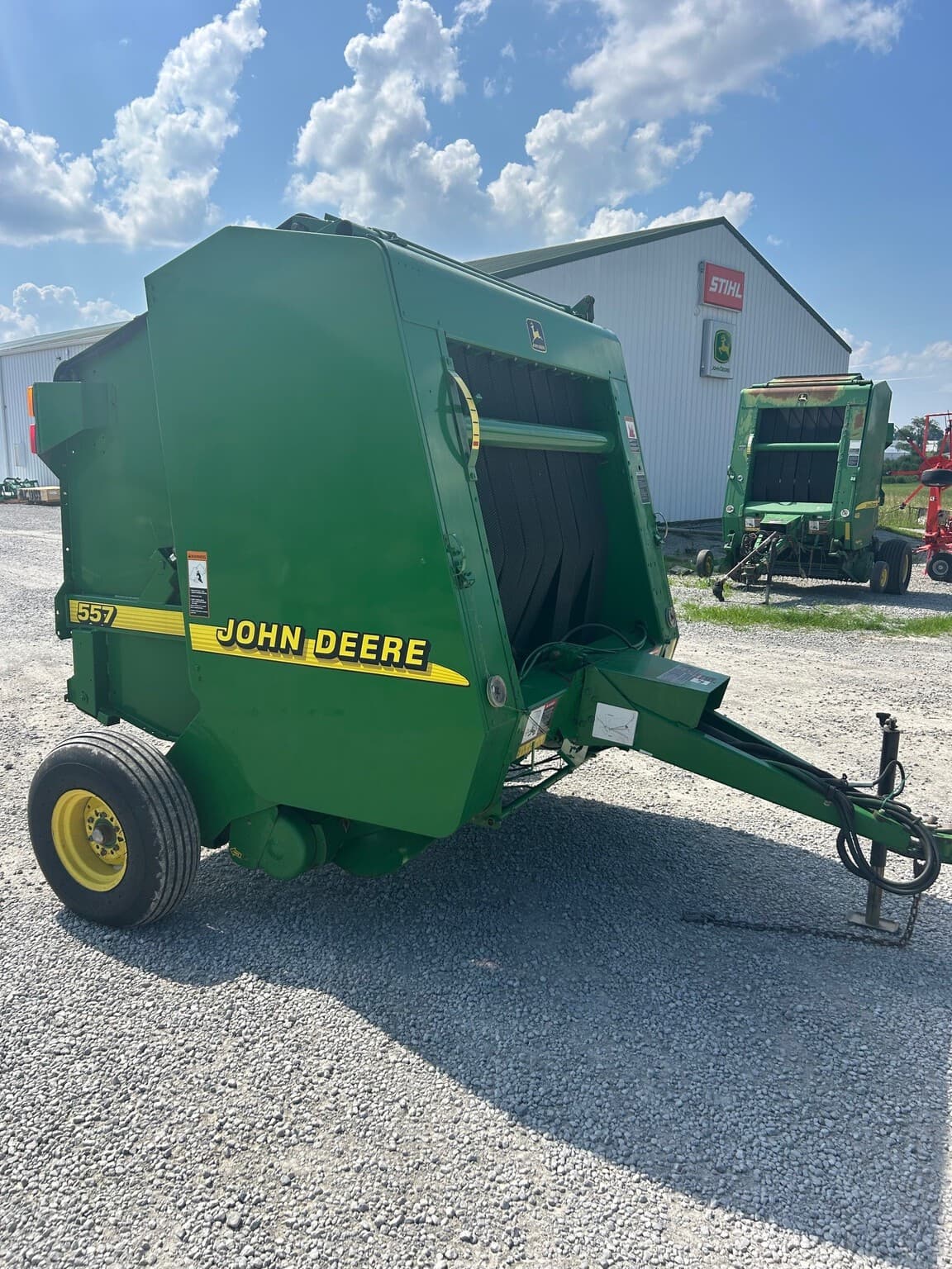 2001 John Deere 557 Image