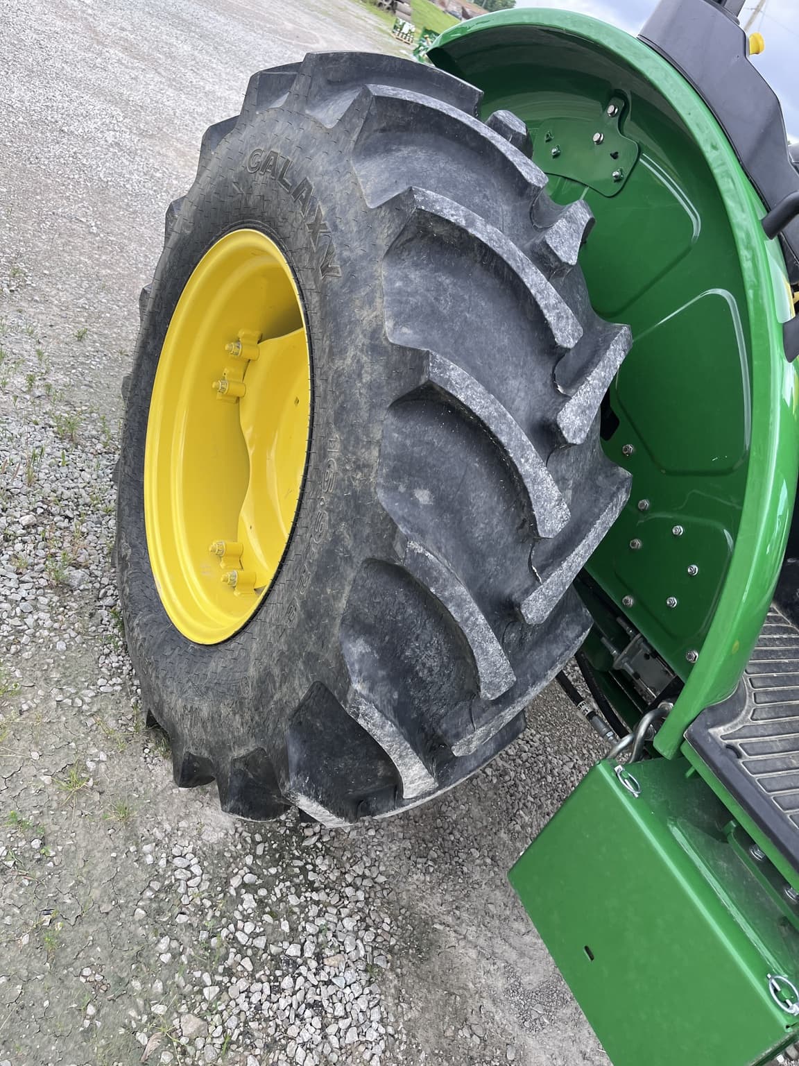 2022 John Deere 5055E Image