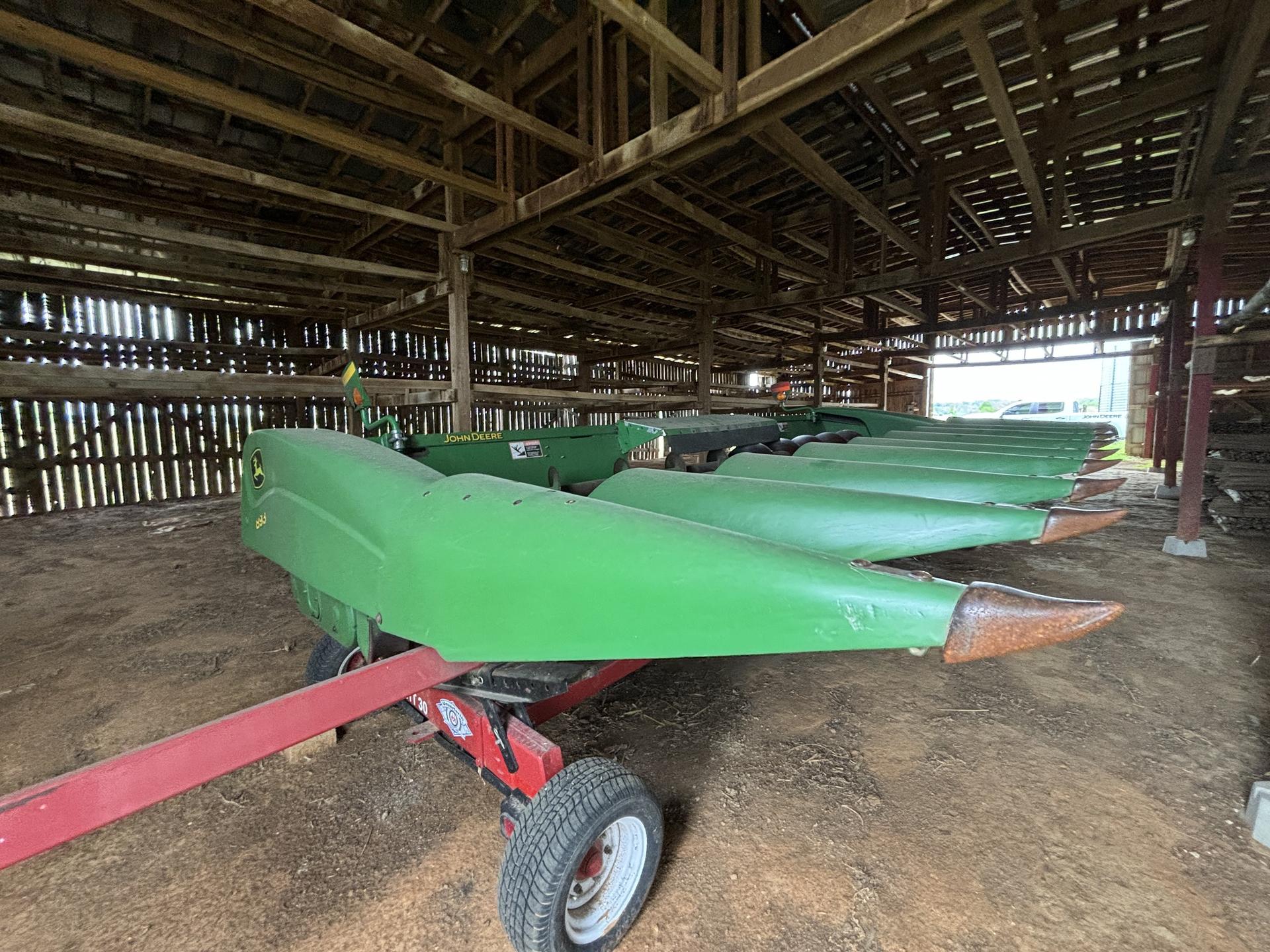 2006 John Deere 893 Image