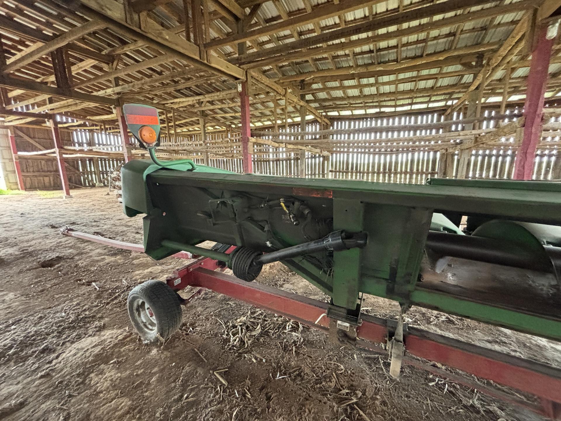 2006 John Deere 893 Image