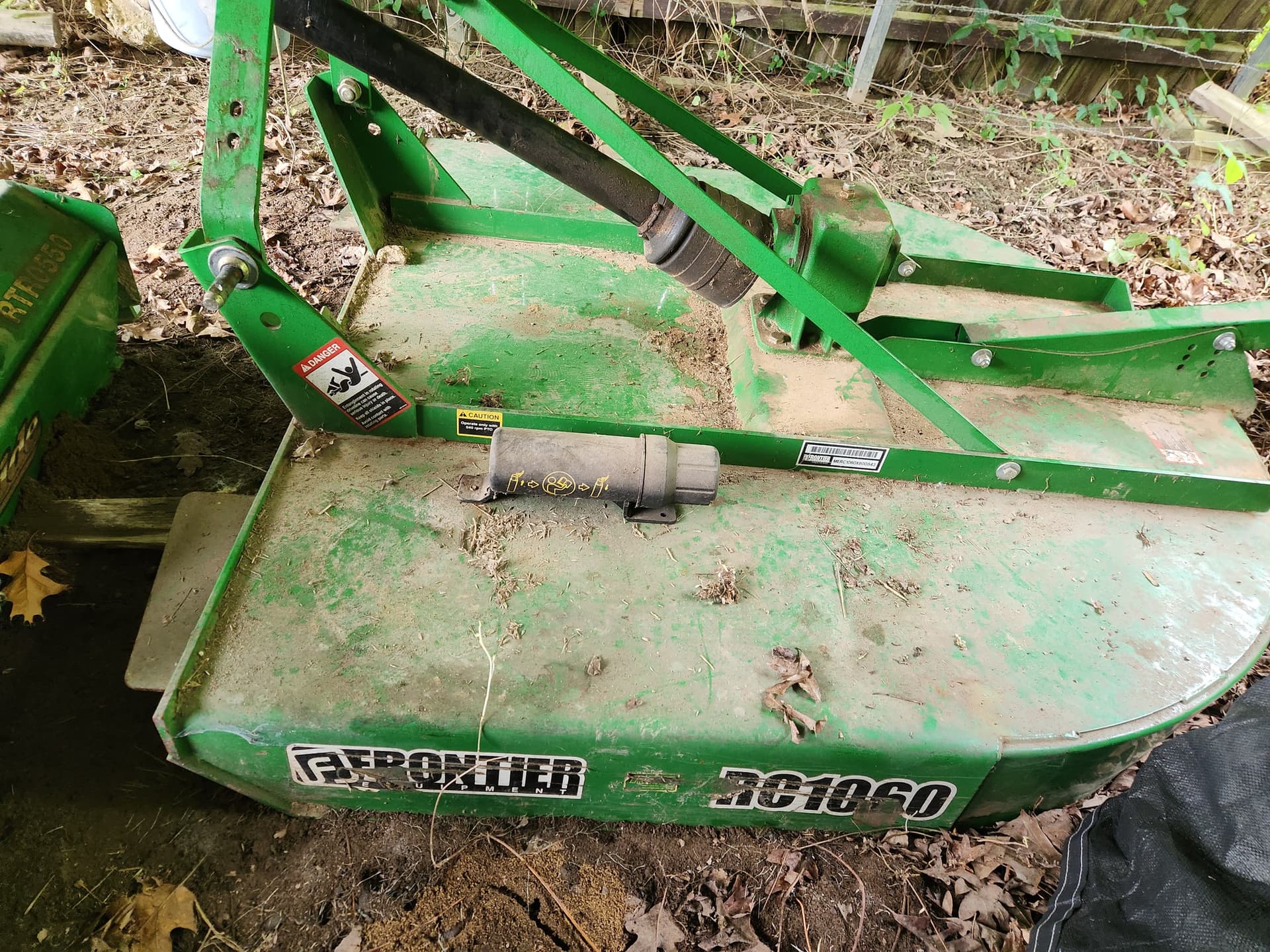 2008 Frontier RC1060 Image