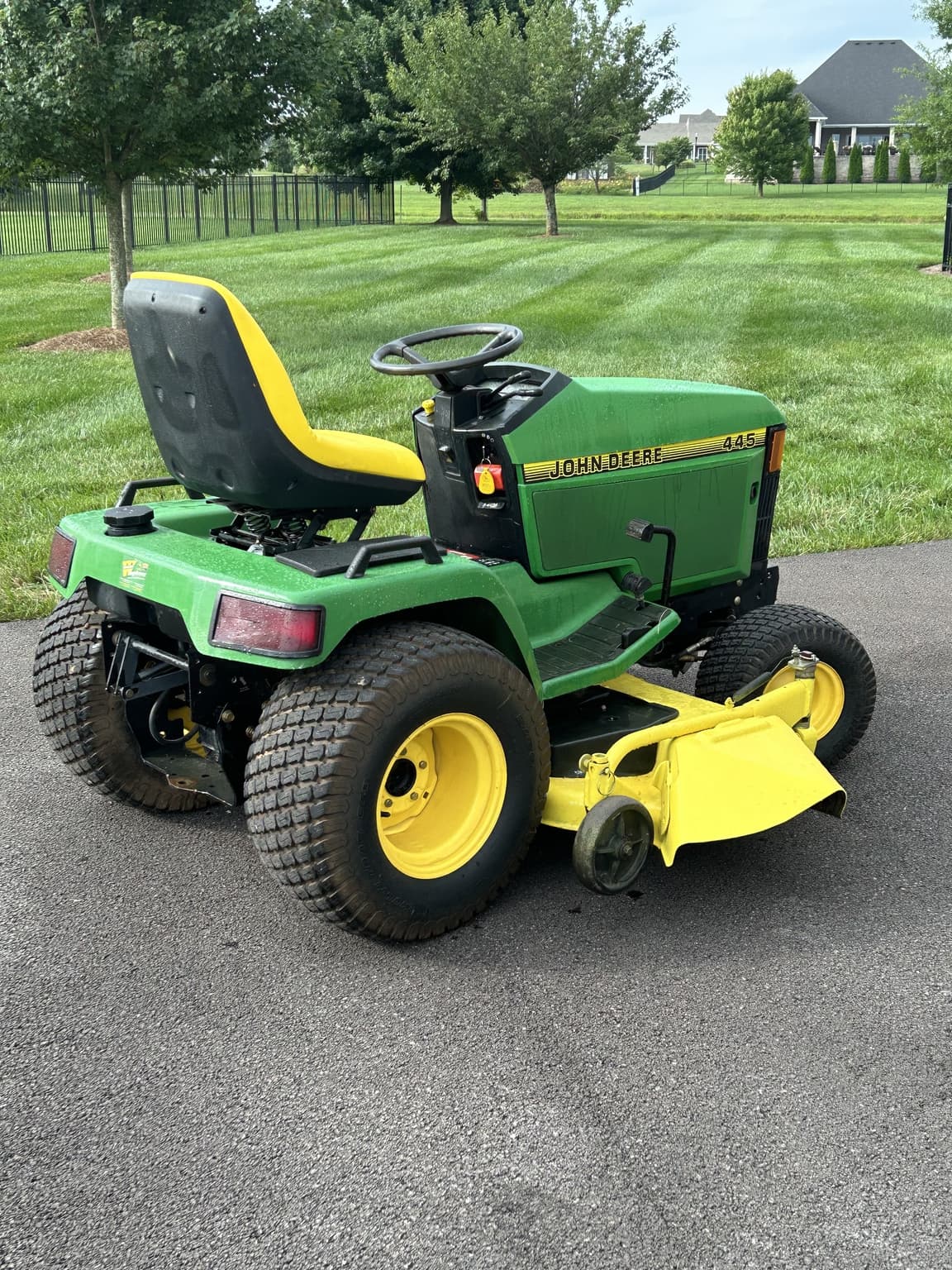 1996 John Deere 445 Image