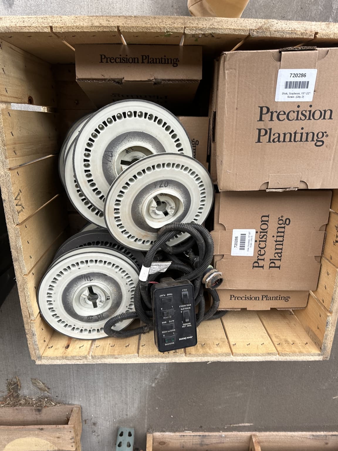 2013 John Deere 1770NT CCS Image