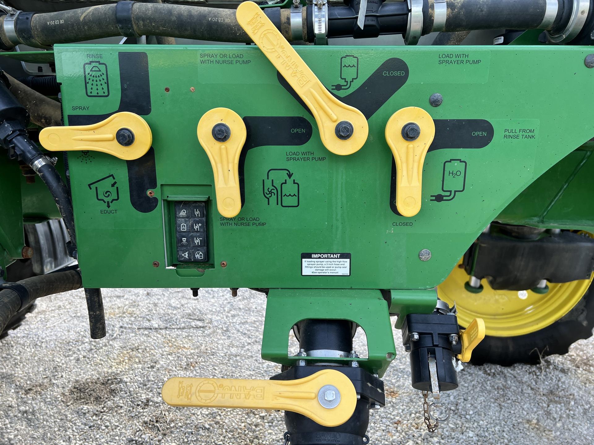 2021 John Deere R4038 Image